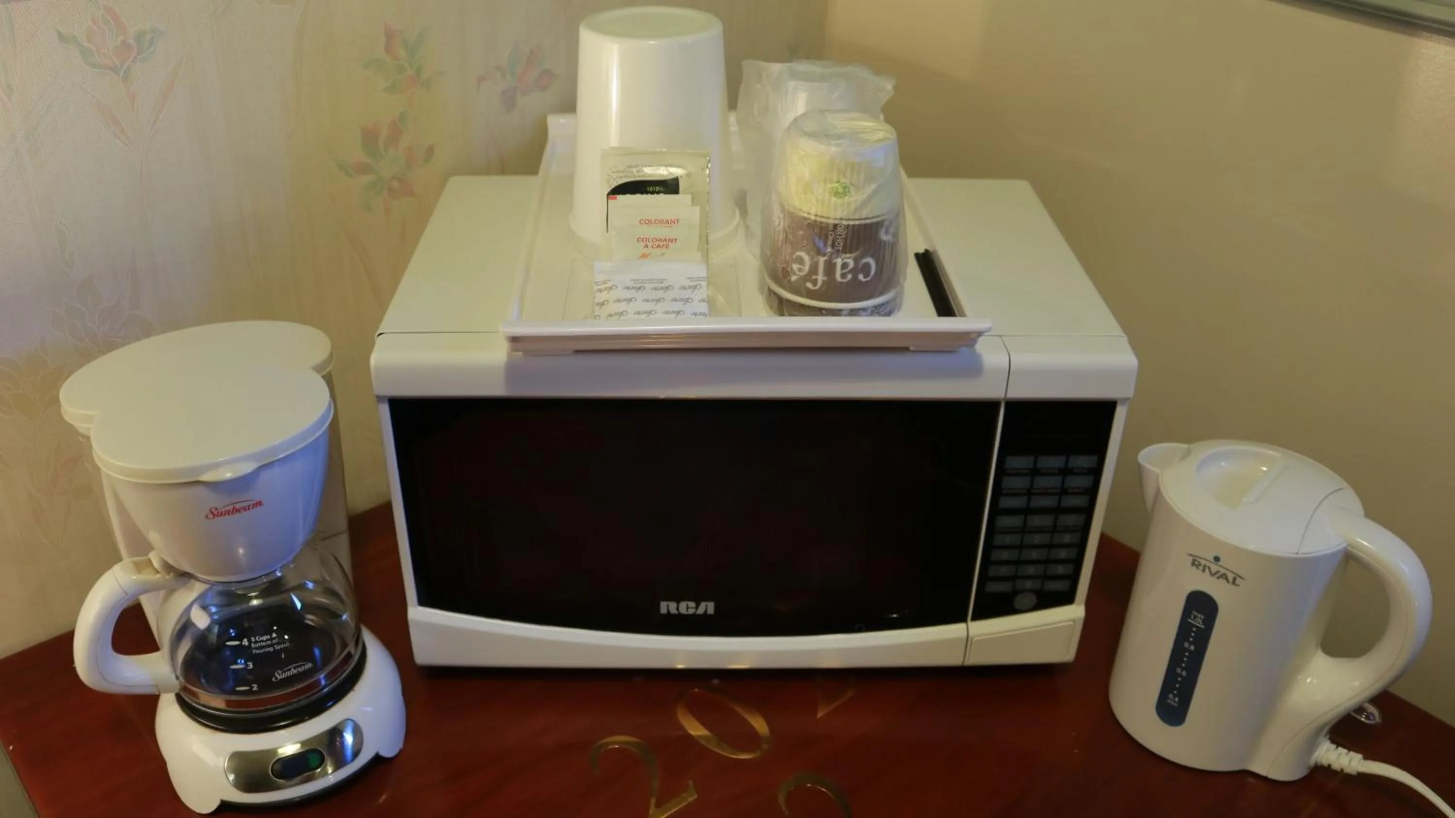 Elite Hotel -Downtown Center- "Ski & Northern light Tour" "Hot Spring Tour "Long-term stay"