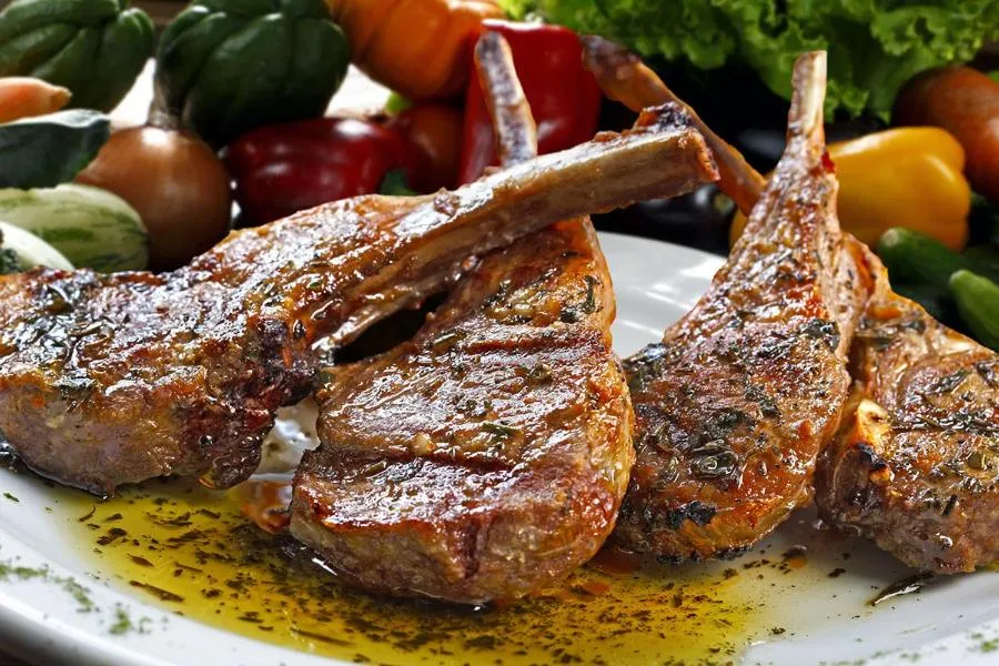 Elite Hotel -Downtown Center- "Ski & Northern light Tour" "Hot Spring Tour "Long-term stay"