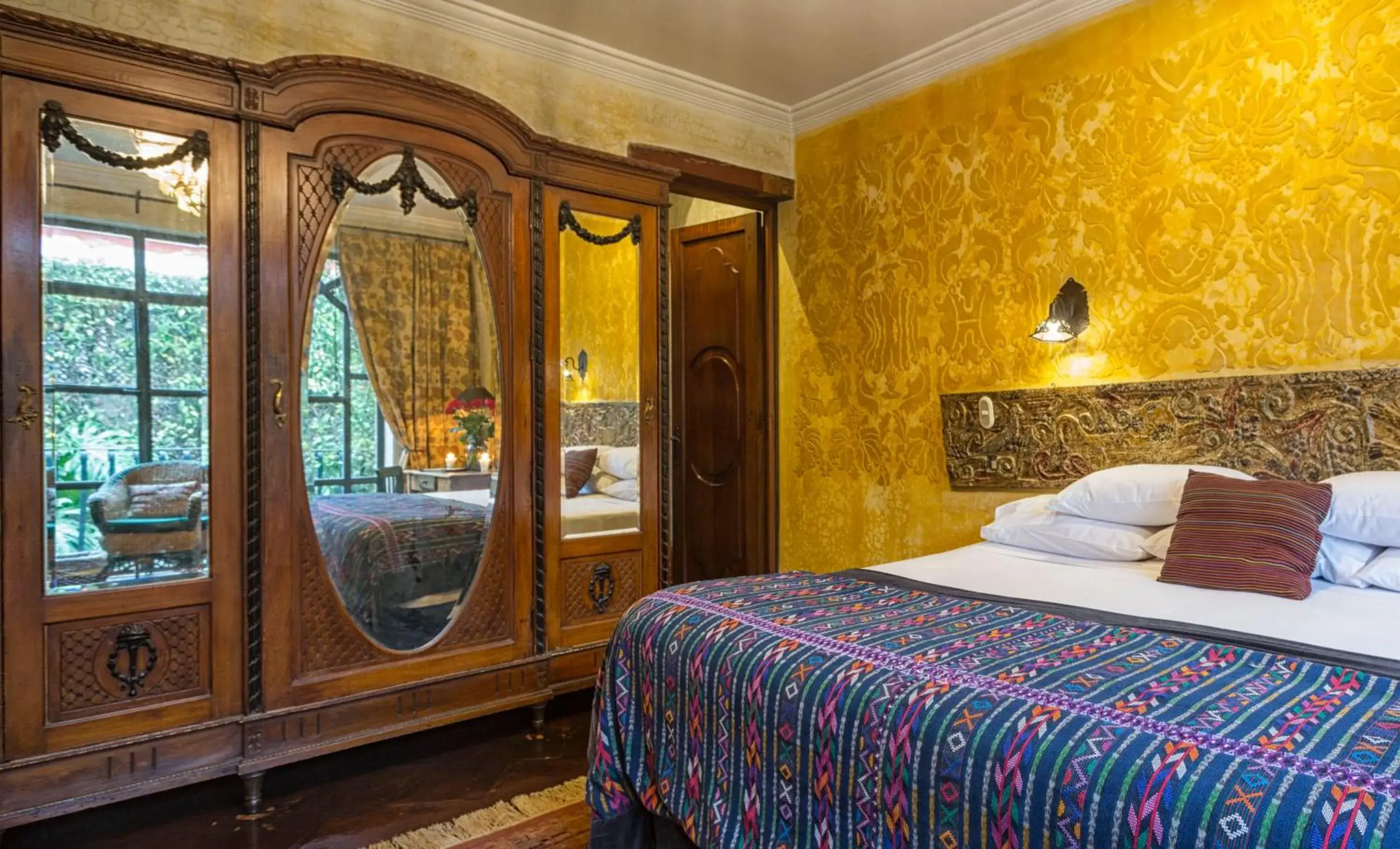 Junior Suite with Balcony in Meson Panza Verde Junior Suite with Balcony in Meson Panza Verde