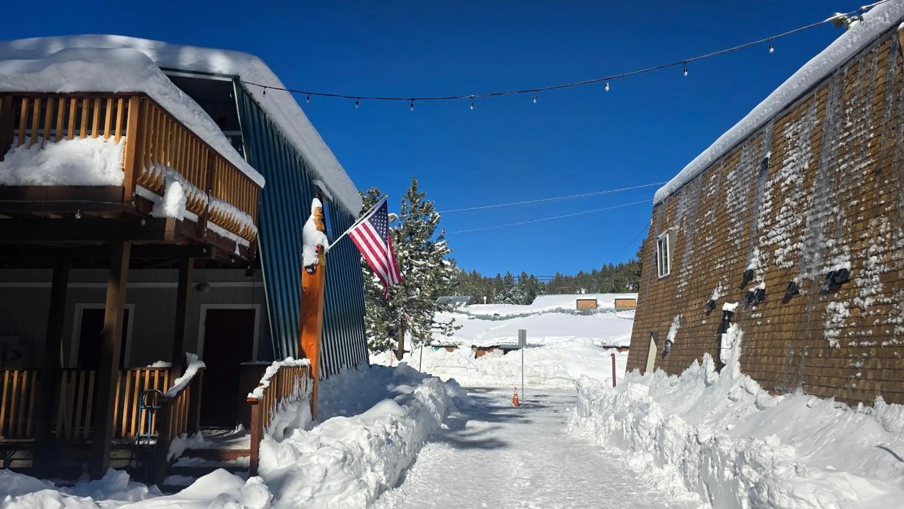 Property building in Cinnamon Bear Inn Property building in Cinnamon Bear Inn