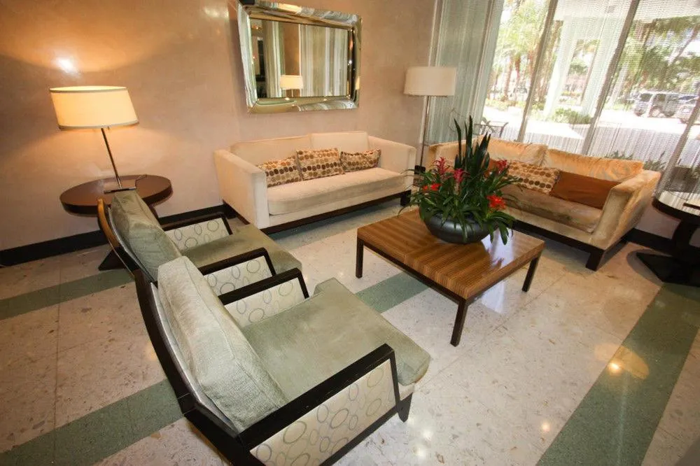 Lobby or reception, Bed in Tides Apt on Hollywood Beach