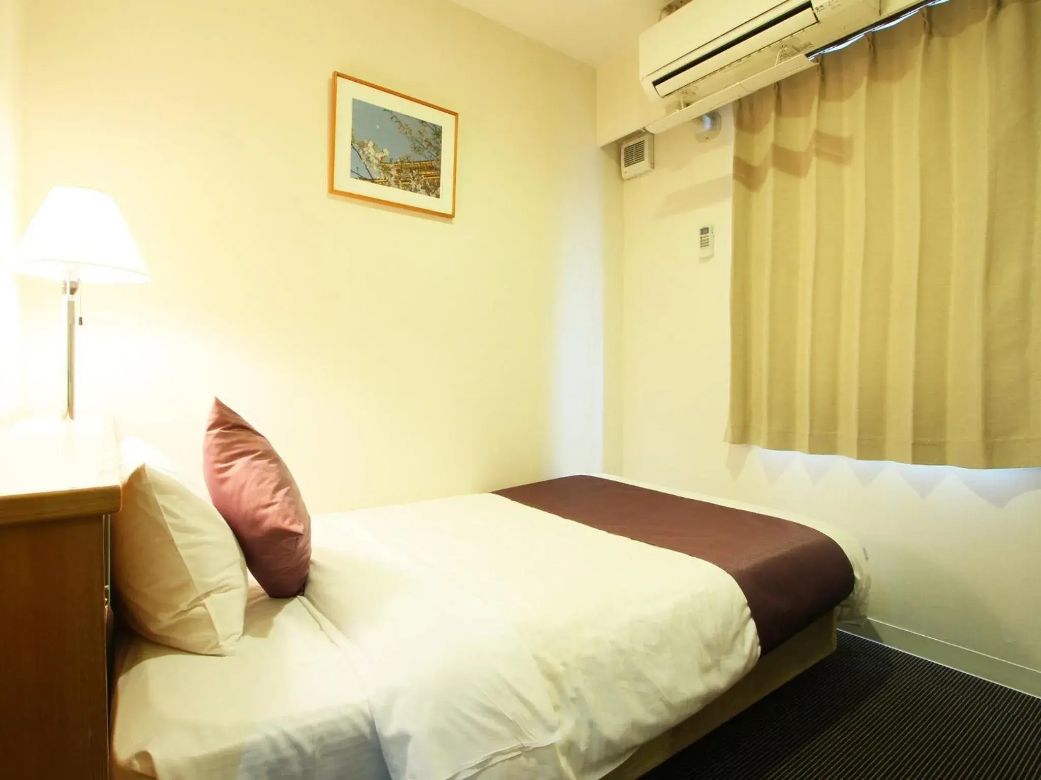 Bed in Hotel AreaOne Fukuyama Bed in Hotel AreaOne Fukuyama