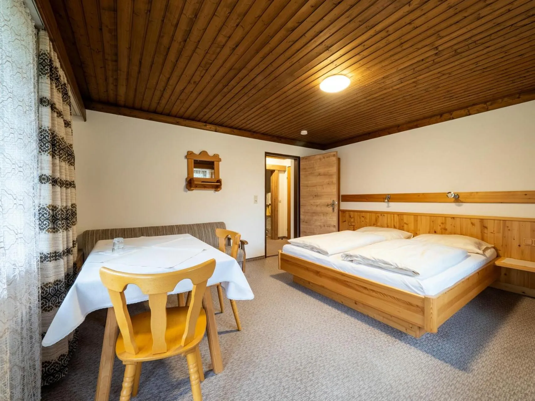 Photo of the whole room in Brandtnerhof Betriebe