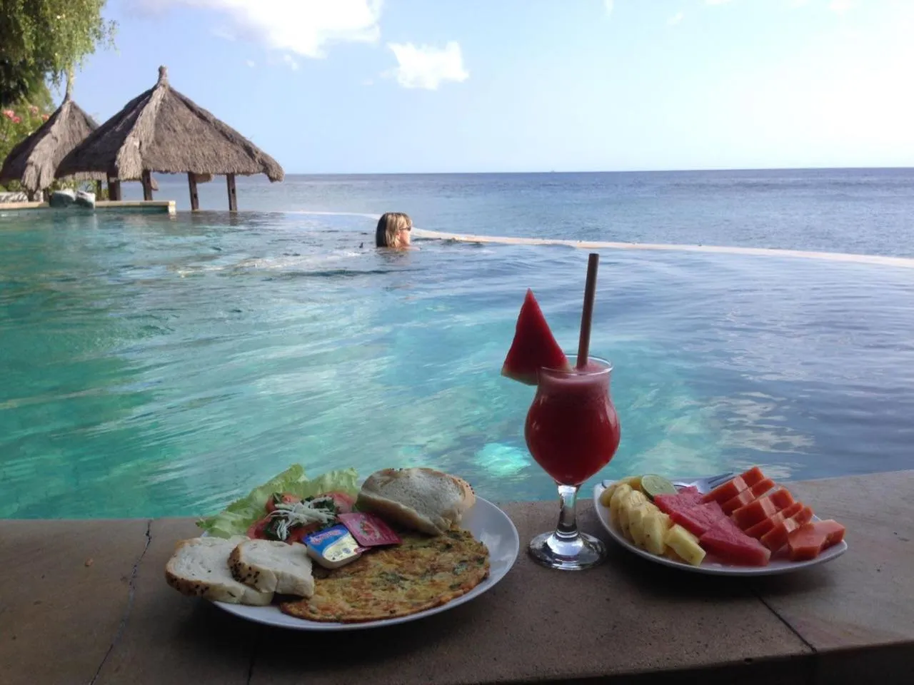 Asian breakfast in Wawa Wewe II Villas