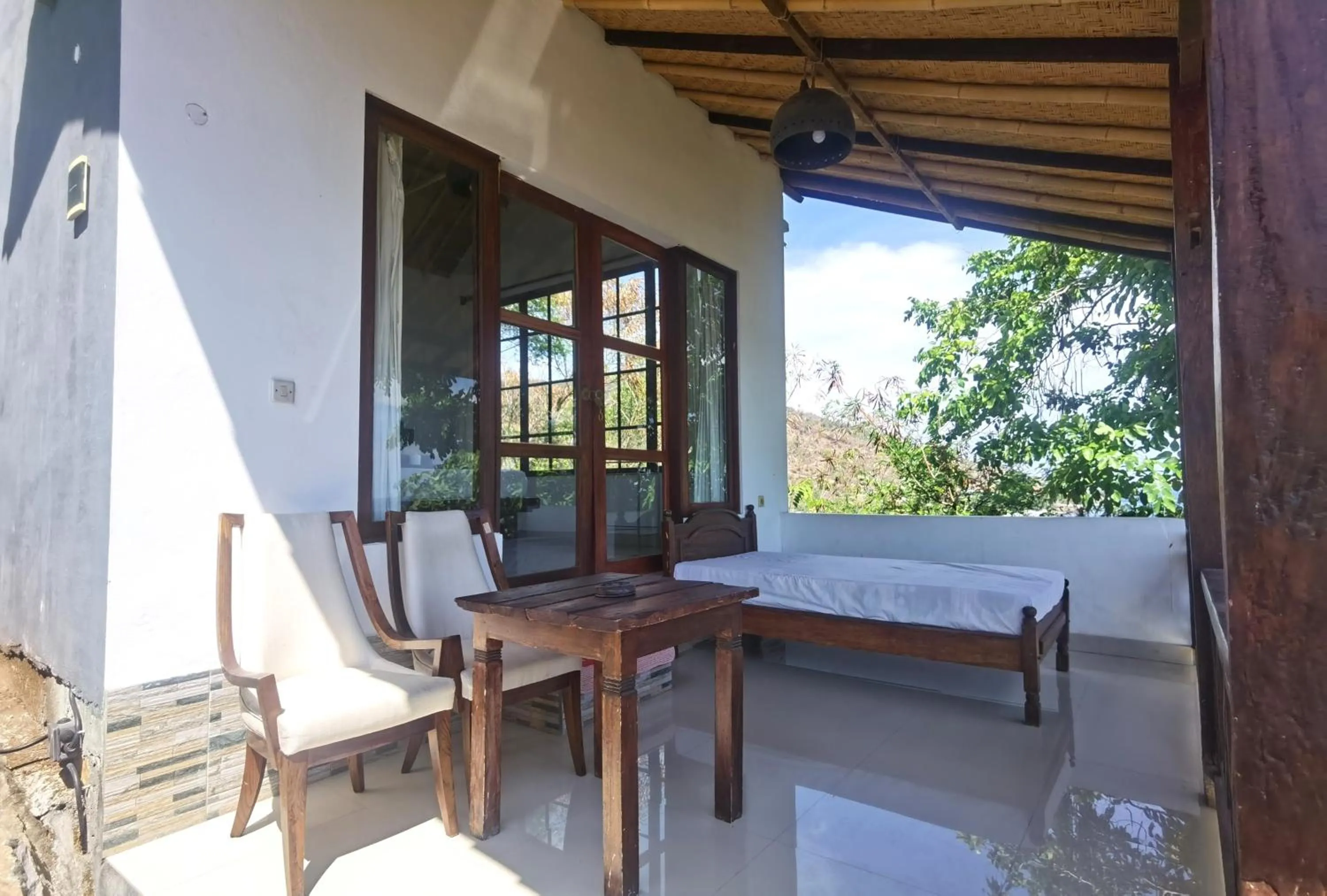 Patio, Bed in Wawa Wewe Rock