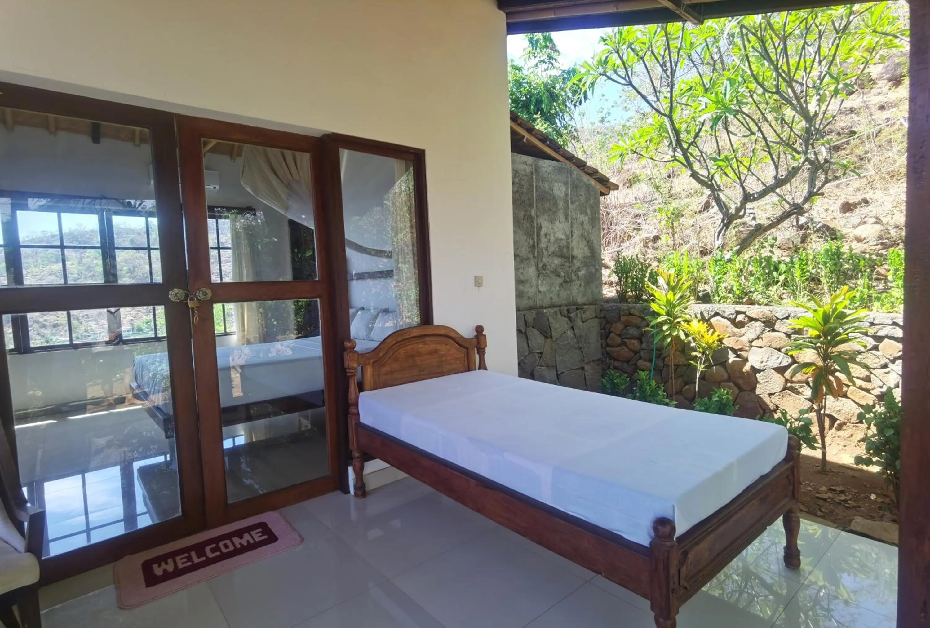 Patio, Bed in Wawa Wewe Rock