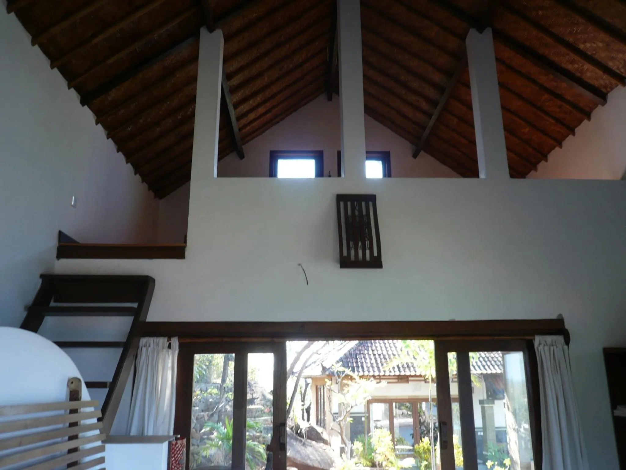 Photo of the whole room in Wawa Wewe Rock