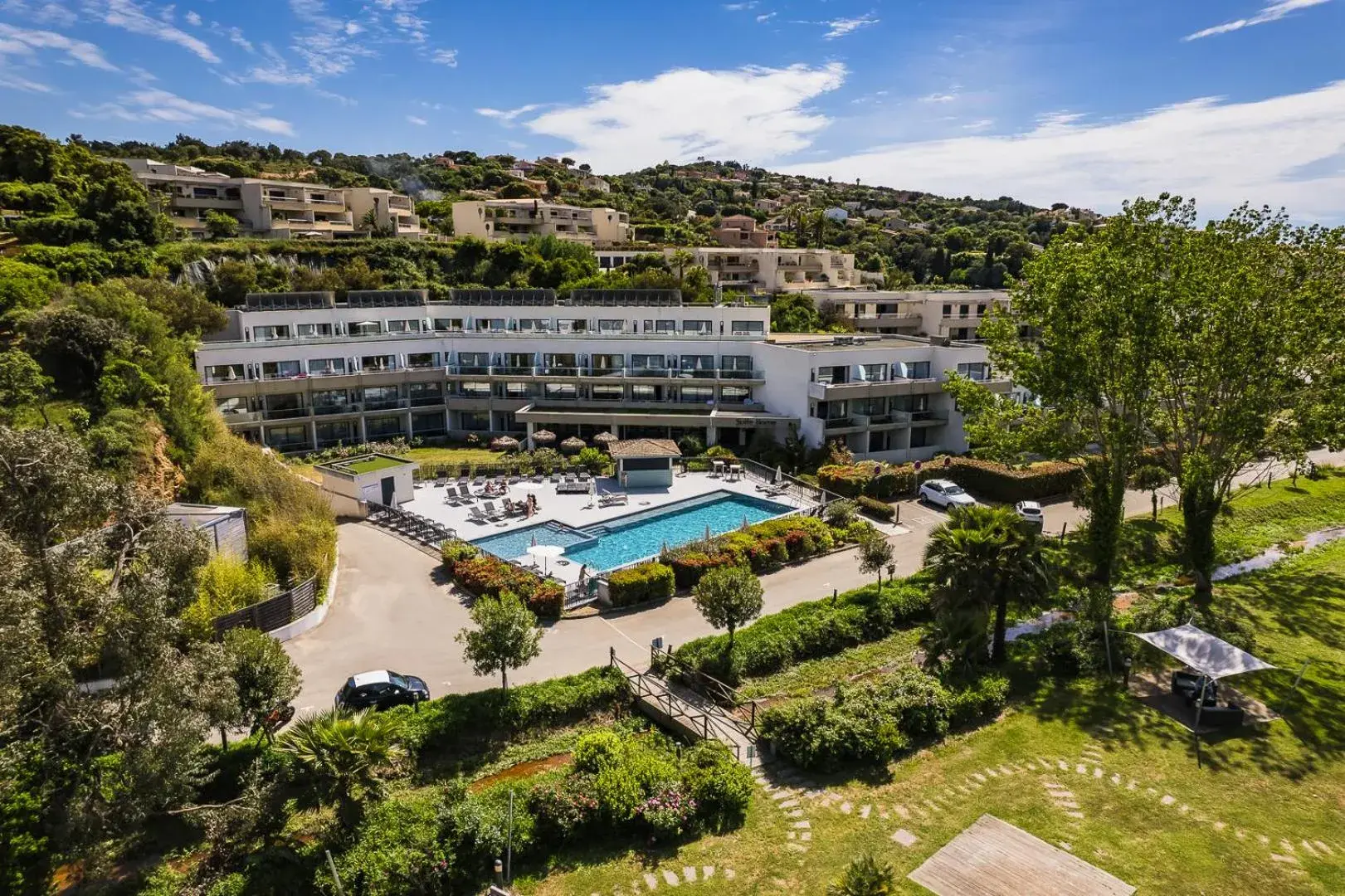 Property building in Suite Home Porticcio Property building in Suite Home Porticcio