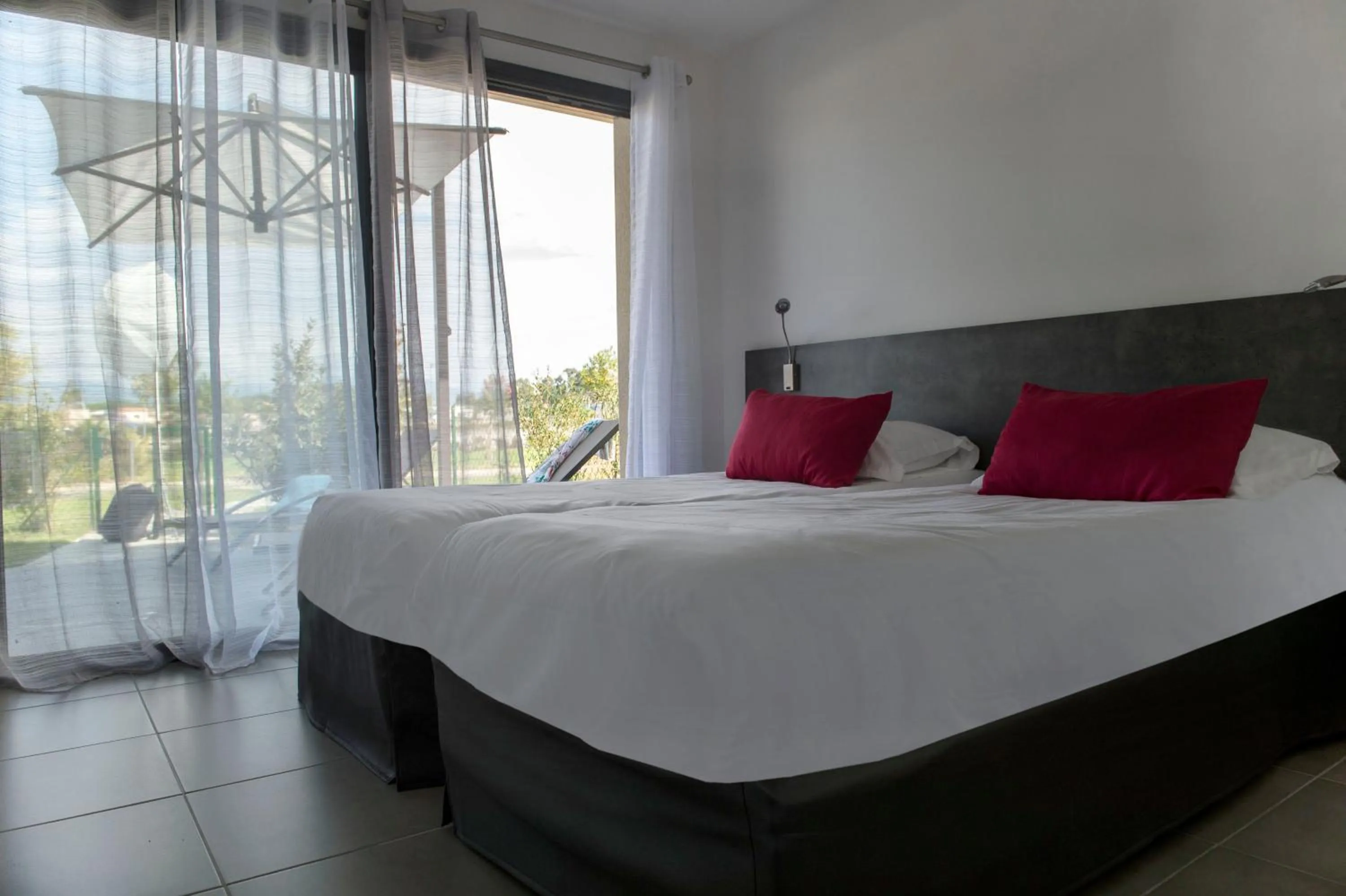 Balcony/Terrace, Bed in Suite Home Porticcio