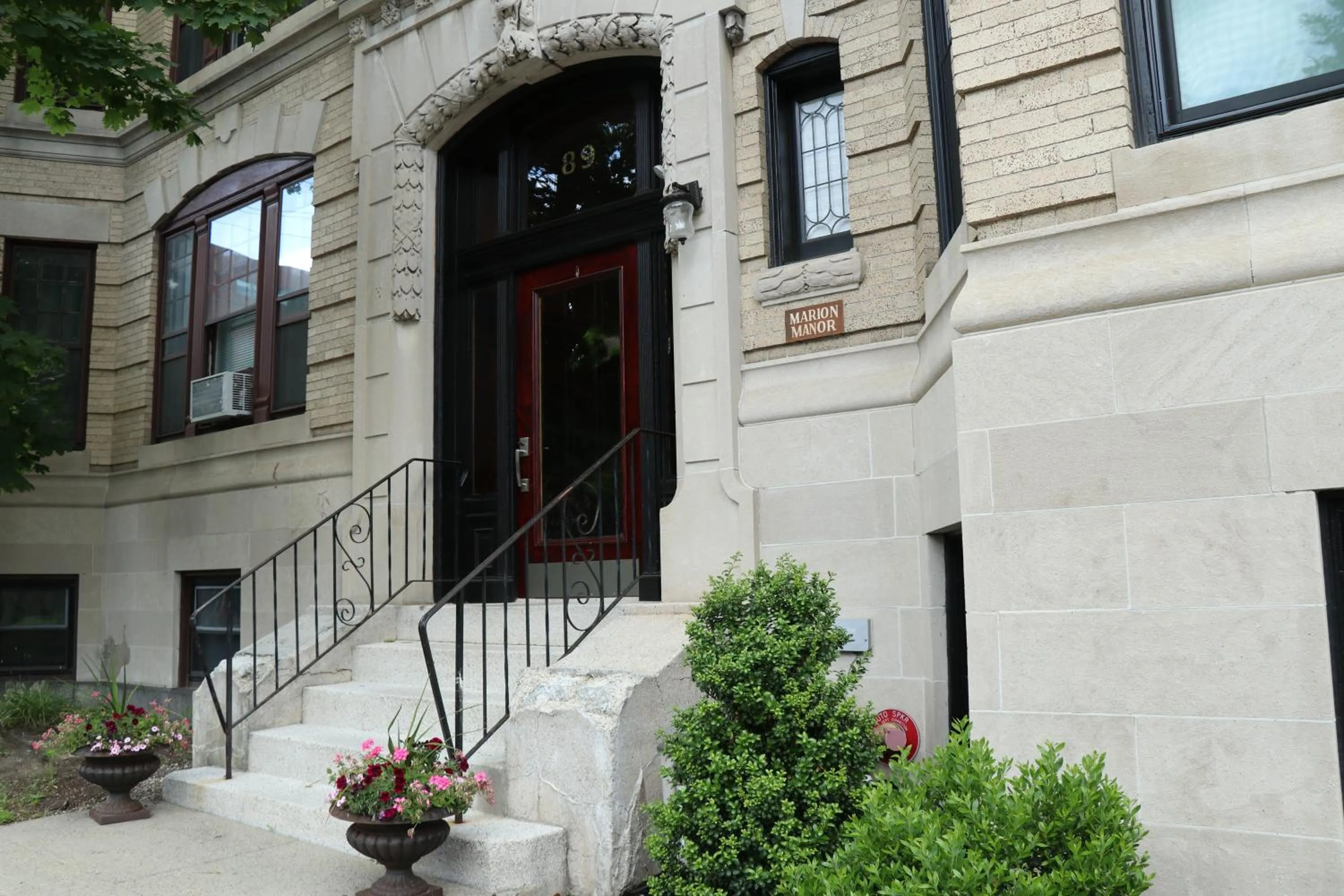 Facade/entrance in A Stylish Stay w/ a Queen Bed, Heated Floors.. #33