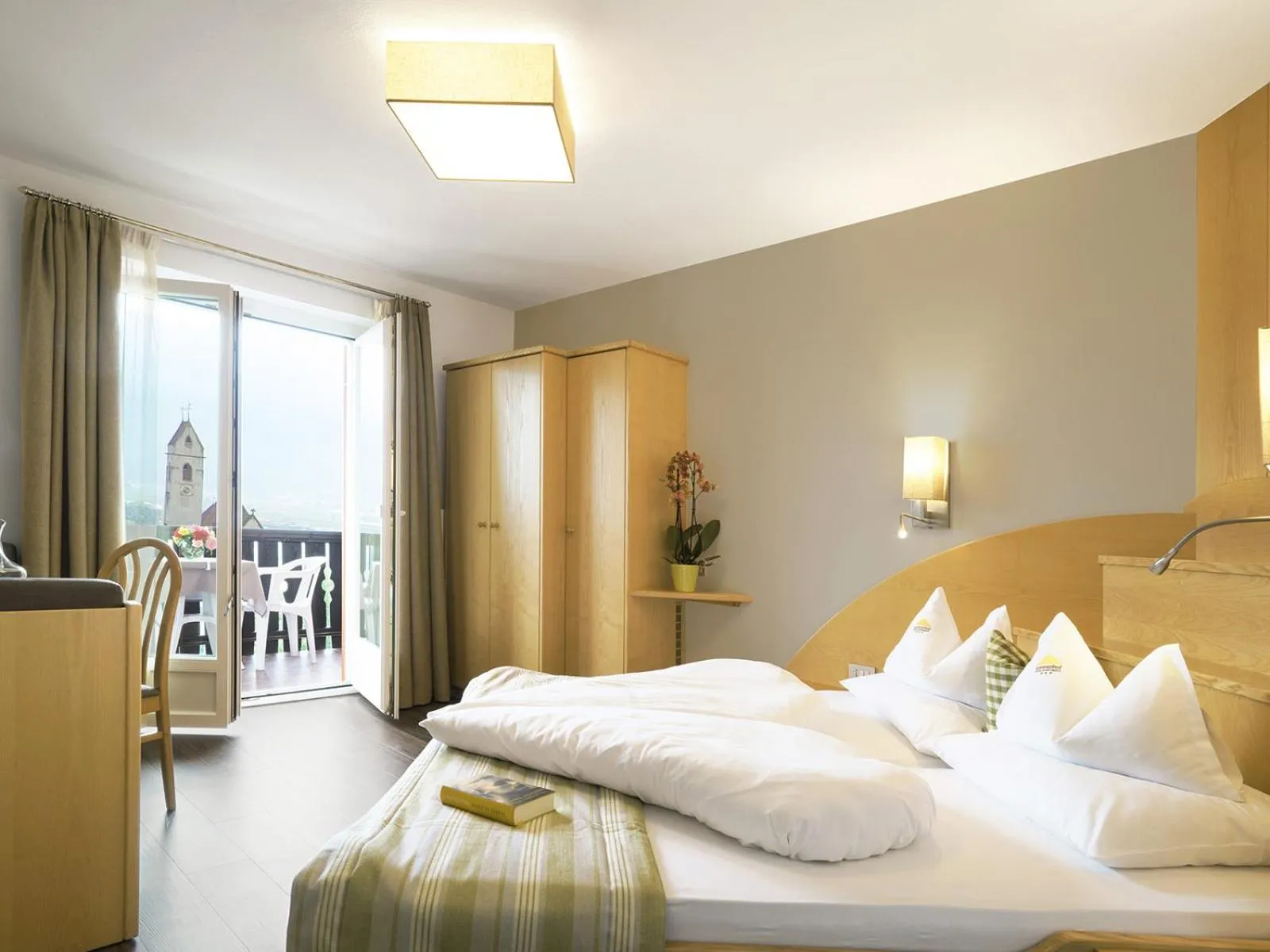 Photo of the whole room, Bed in Hotel Sonnenhof