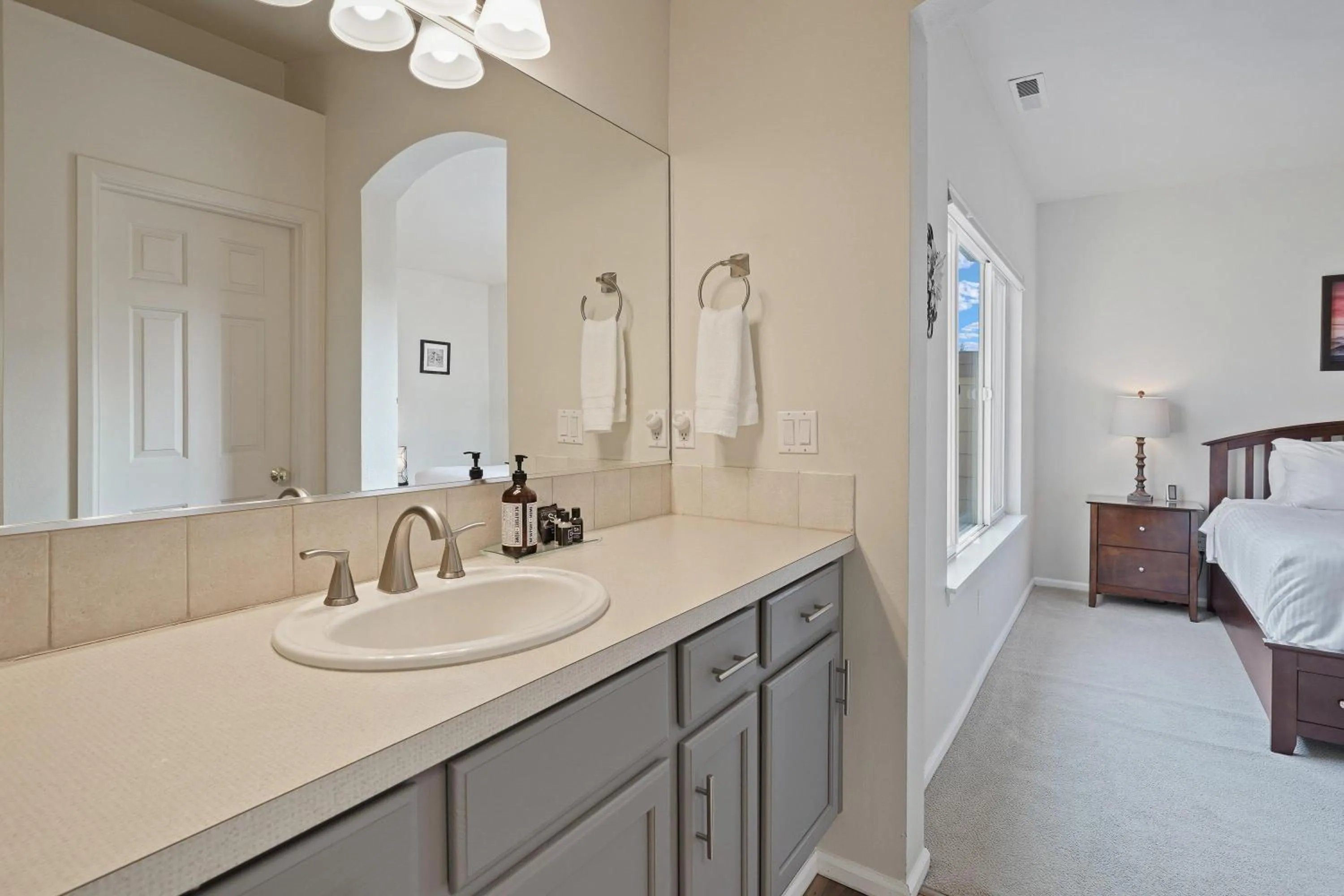 Bed in Old Mill Magic