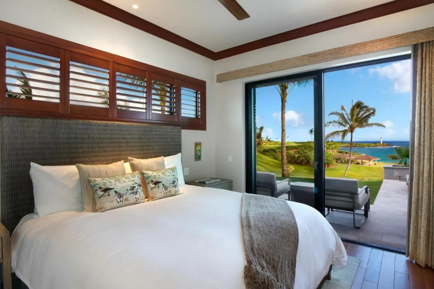 Bedroom, Bed in Timbers Kauai Ocean Club & Residences