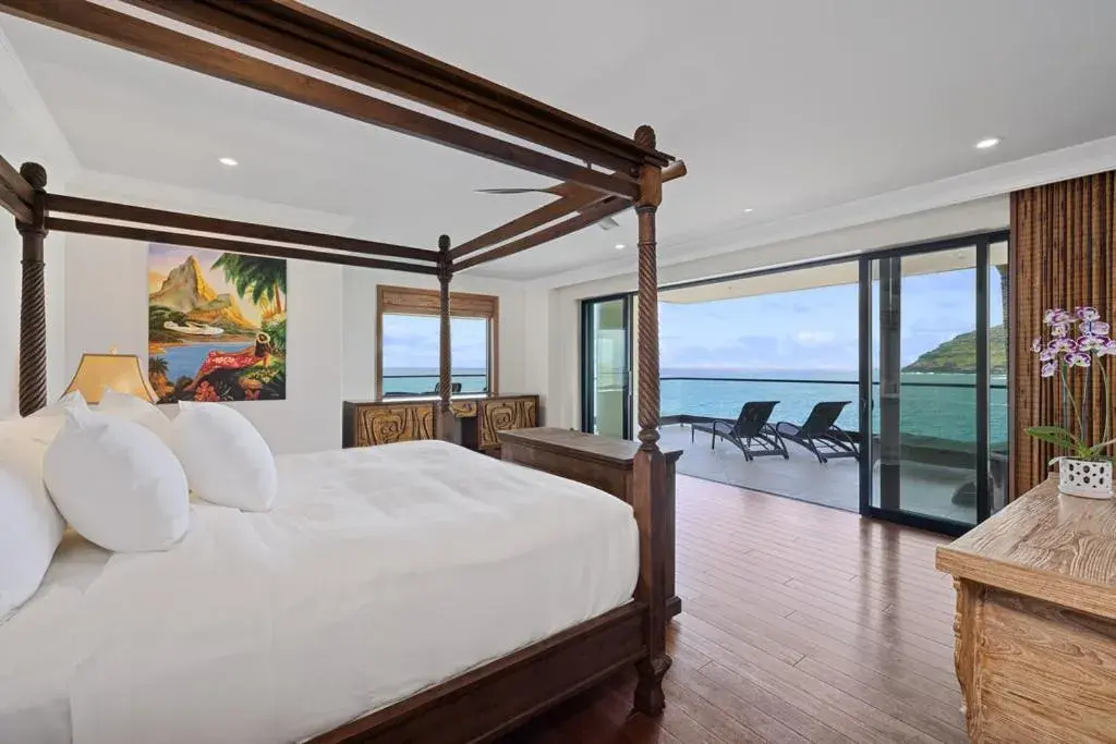 Bedroom, Sea View in Timbers Kauai Ocean Club & Residences