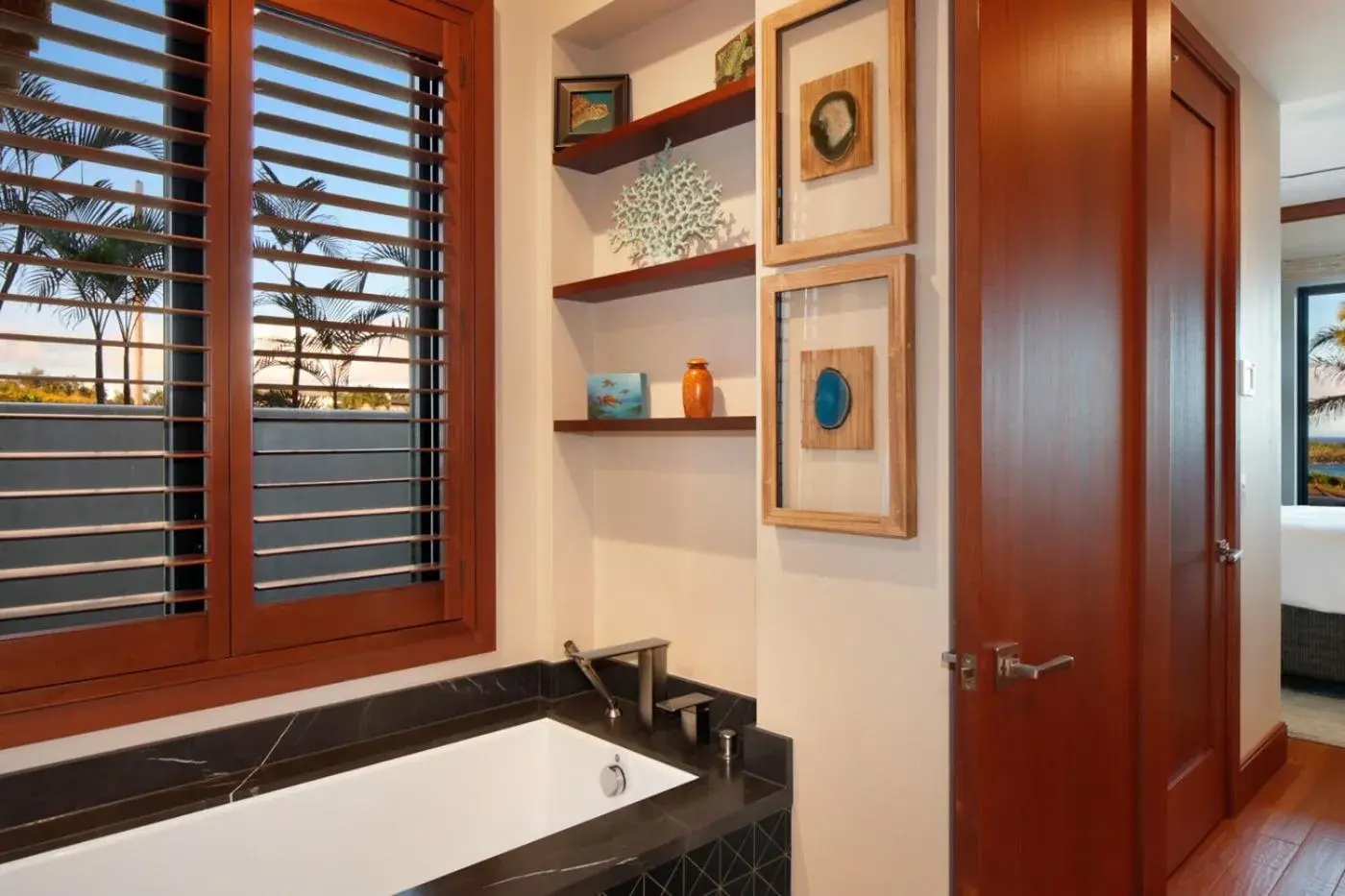 Bath, Bathroom in Timbers Kauai Ocean Club & Residences