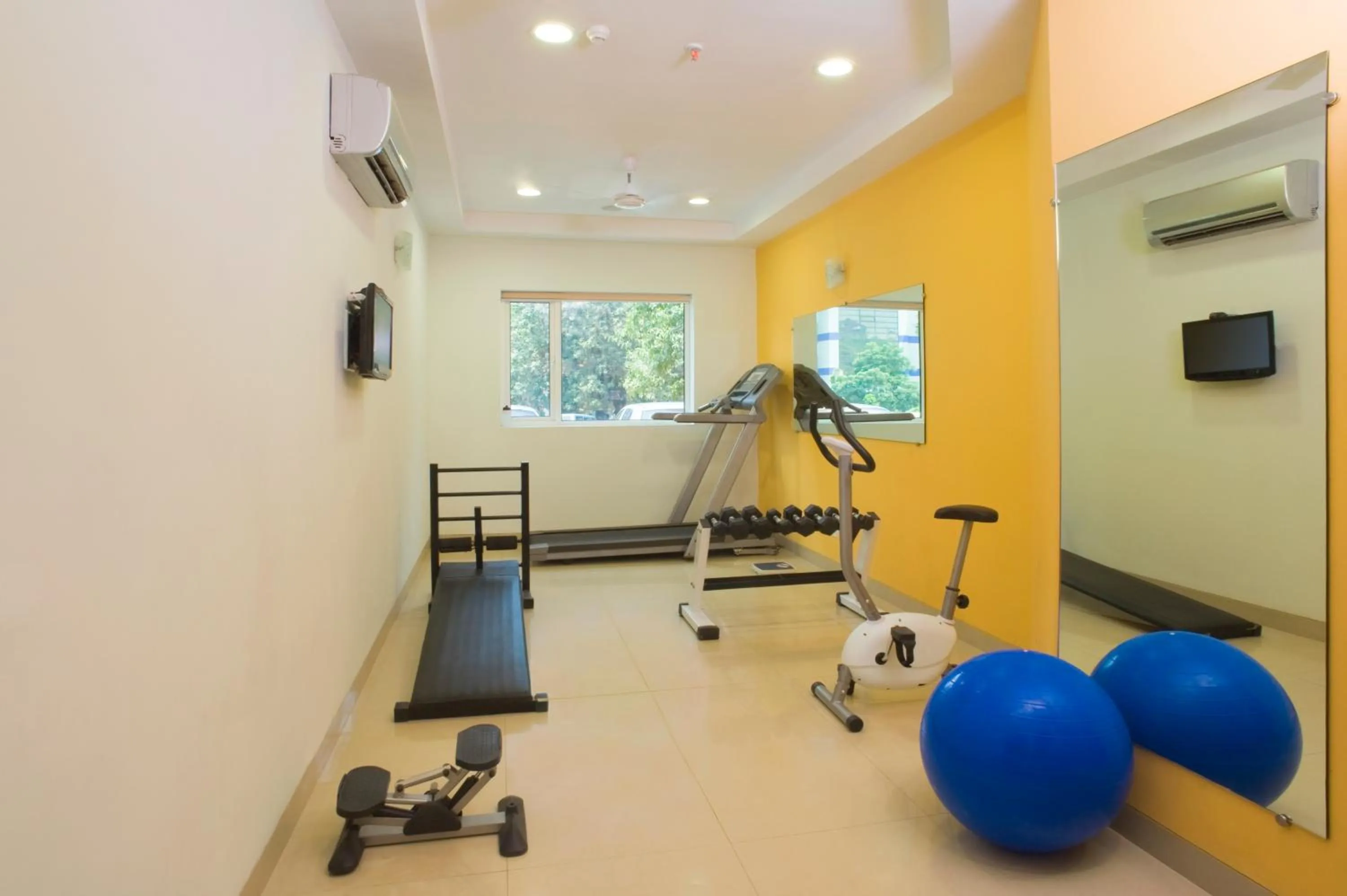 Fitness centre/facilities in Ginger Bangalore- Inner Ring Road