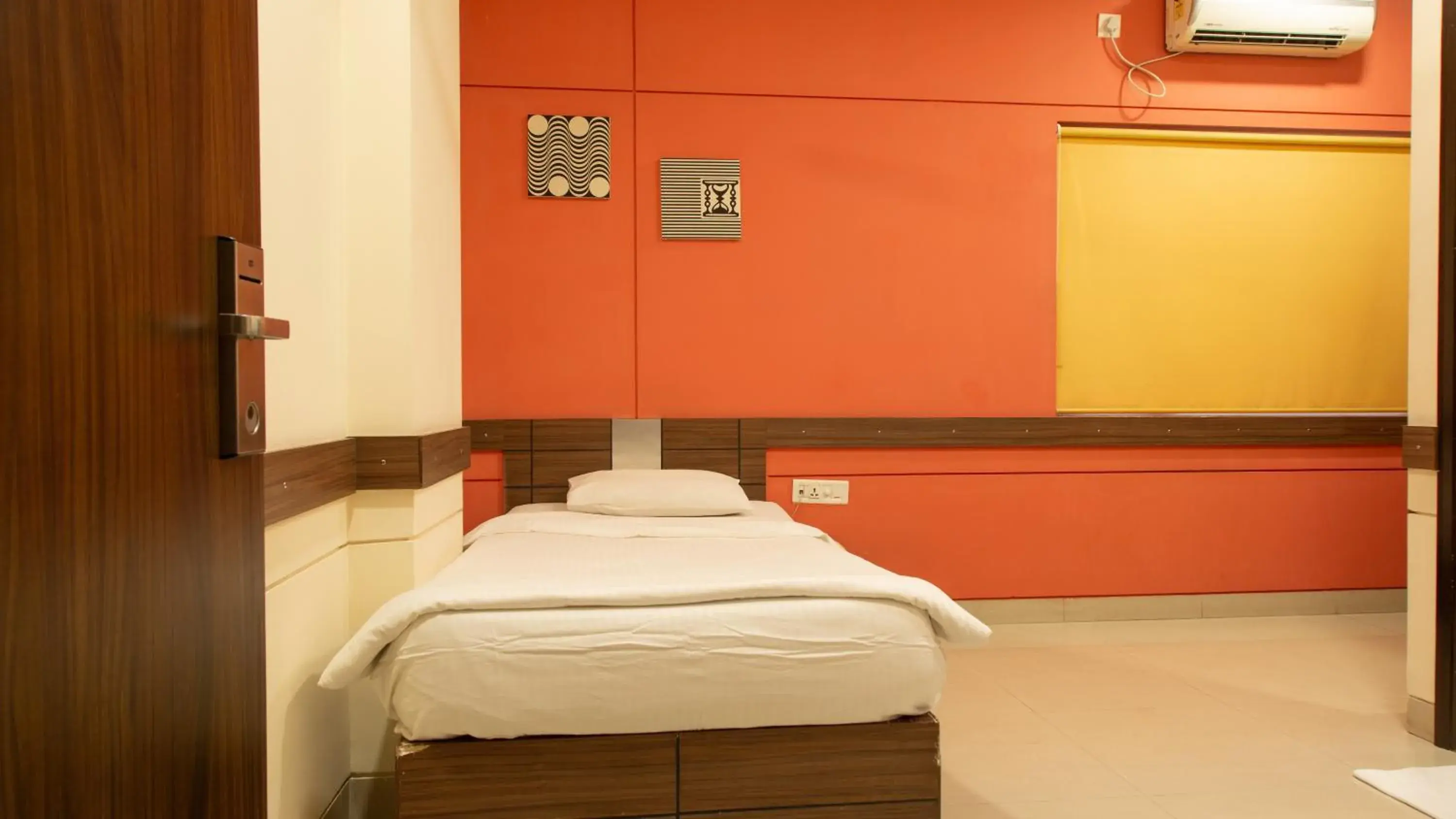 Smart Saver Room in Ginger Bangalore- Inner Ring Road Smart Saver Room in Ginger Bangalore- Inner Ring Road
