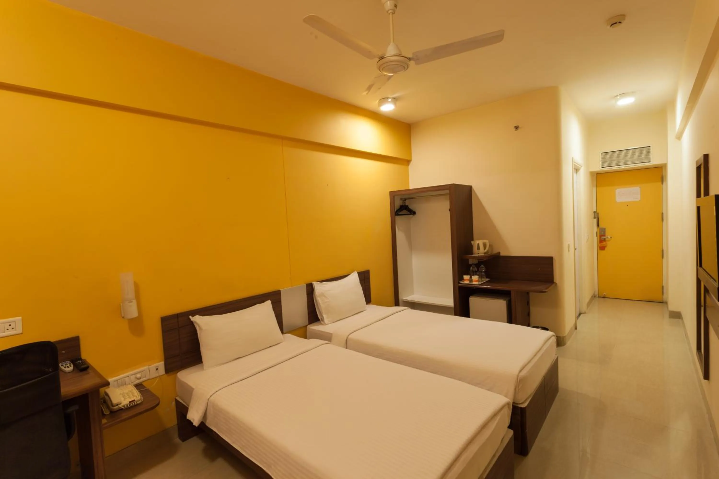 Photo of the whole room, Bed in Ginger Bangalore- Inner Ring Road
