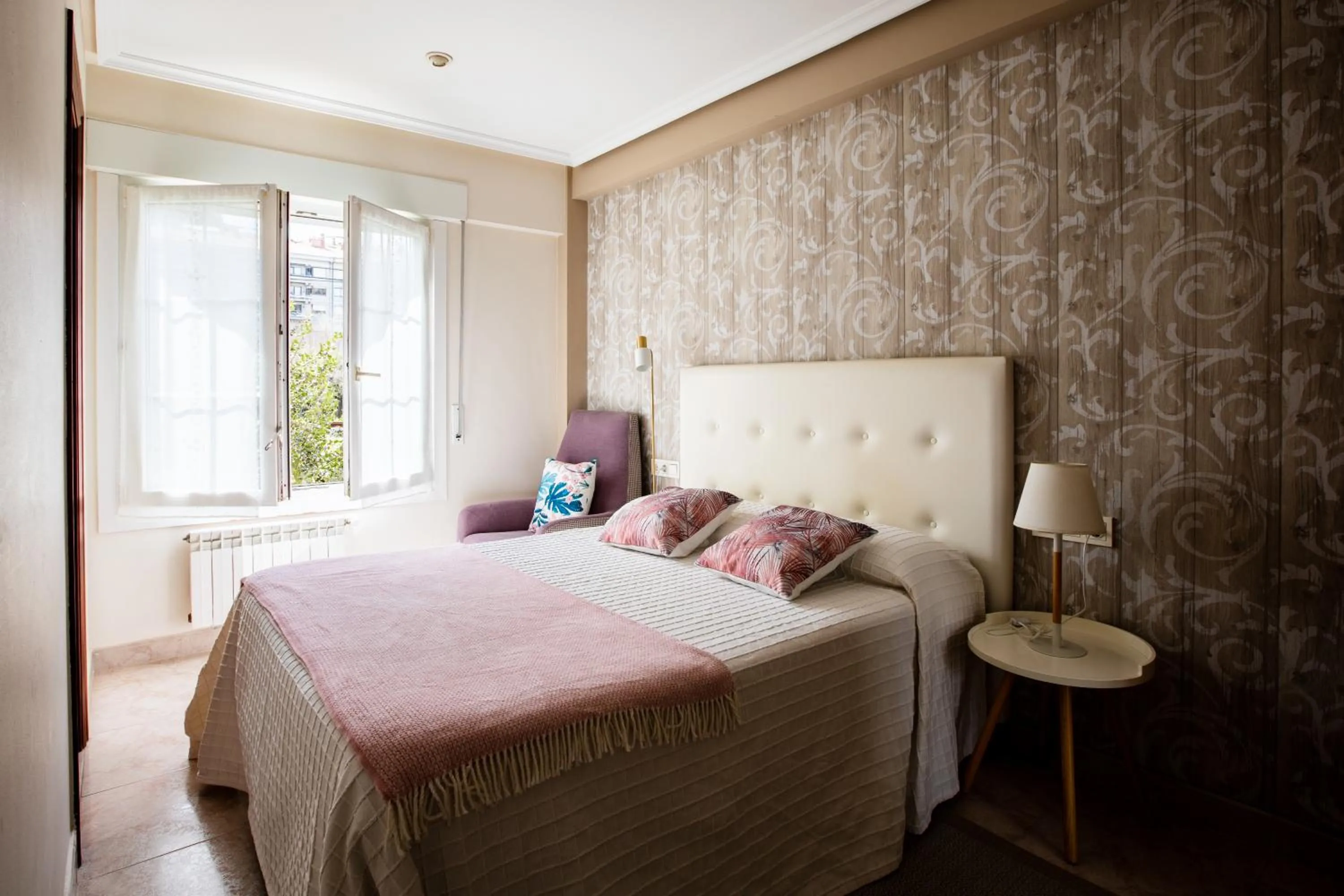 Bed in Pensión Zumardi