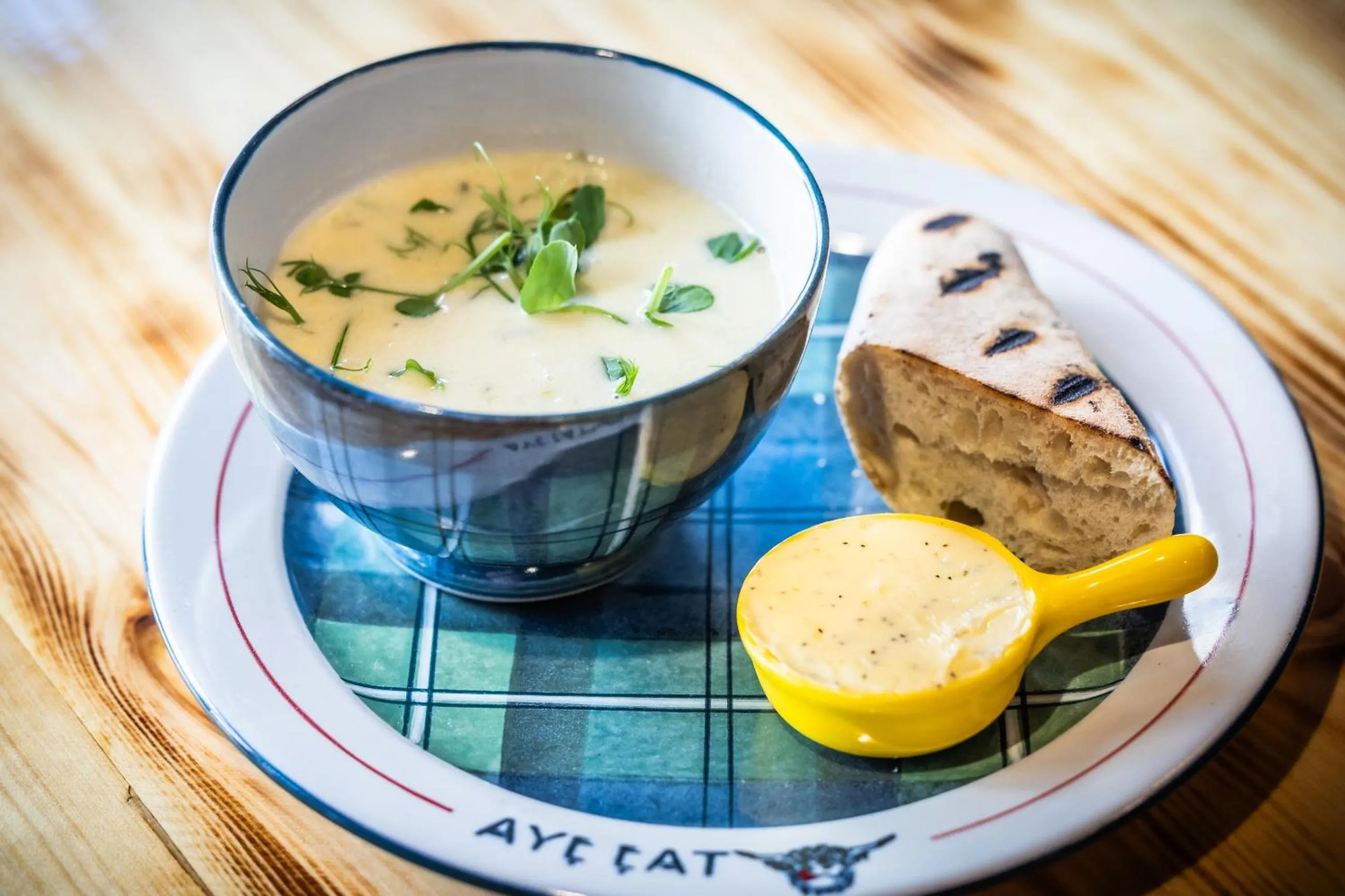 Restaurant/places to eat in Aye Stay