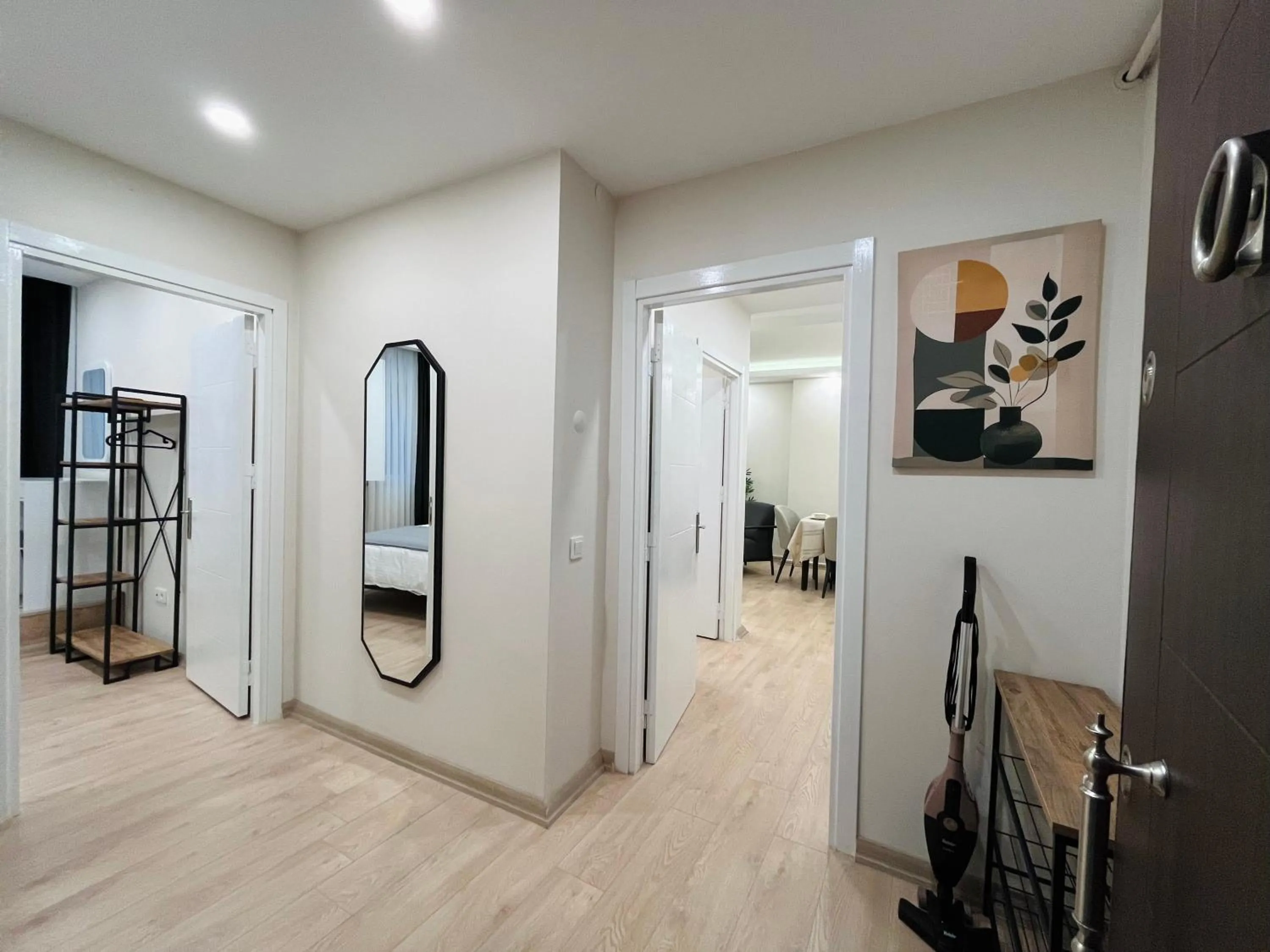 Photo of the whole room in Westley Residence Taksim