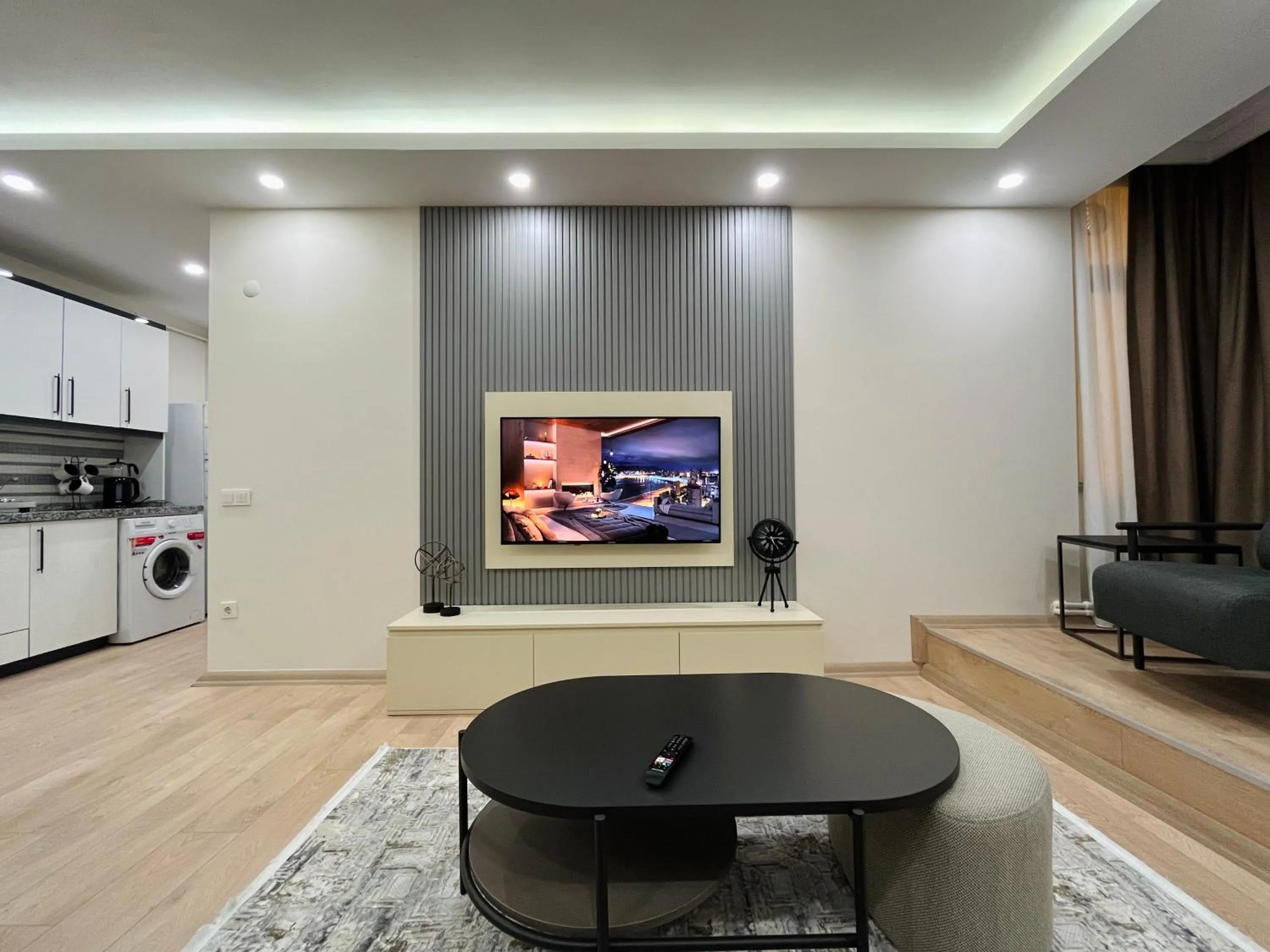 TV and multimedia in Westley Residence Taksim