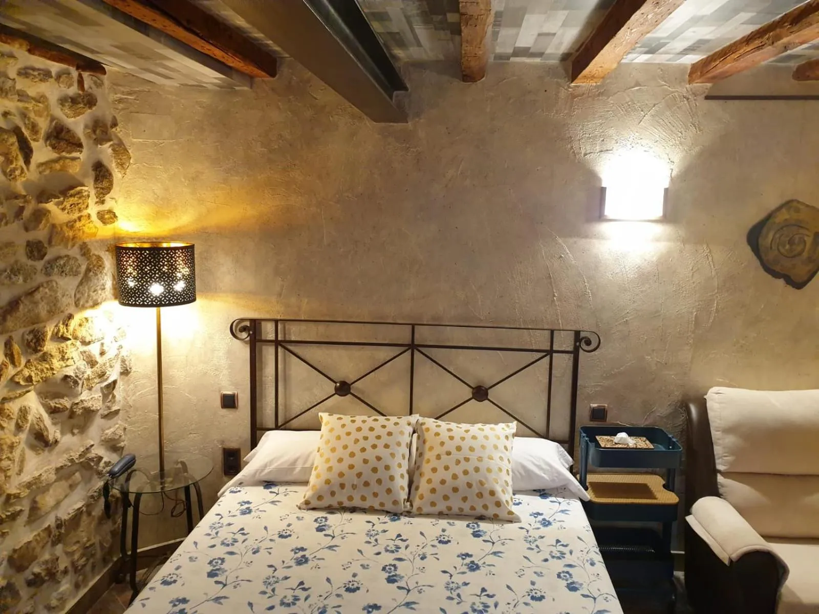 Bed in Hotel La Beltraneja