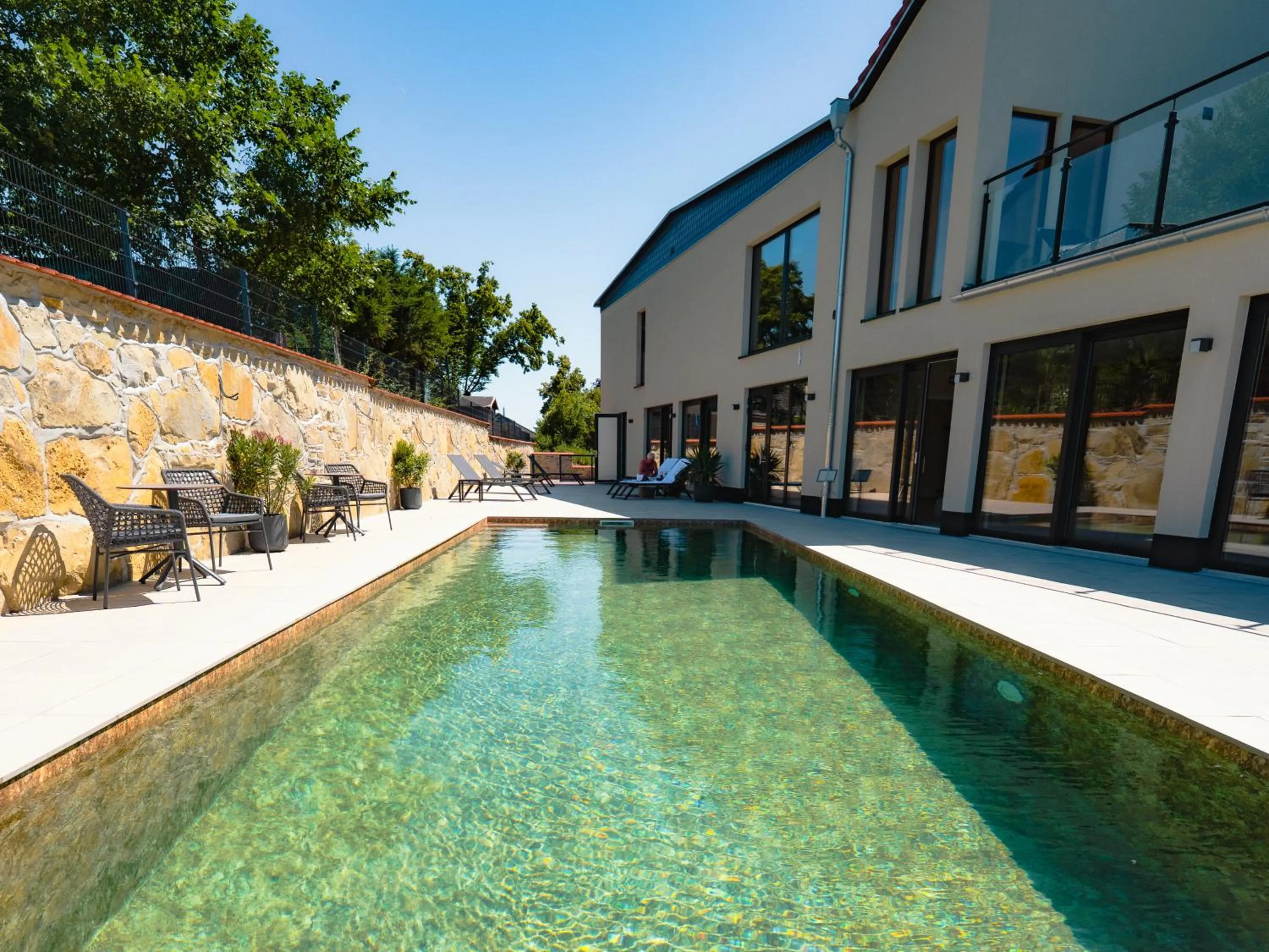 Swimming pool in Bernstein Acamed Resort