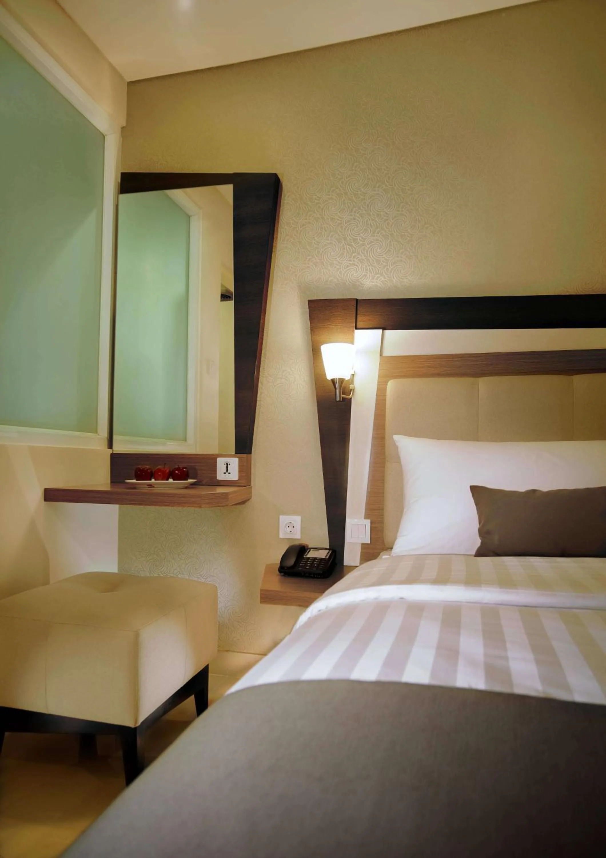 Bed in Hotel Neo - Kuta, Jelantik