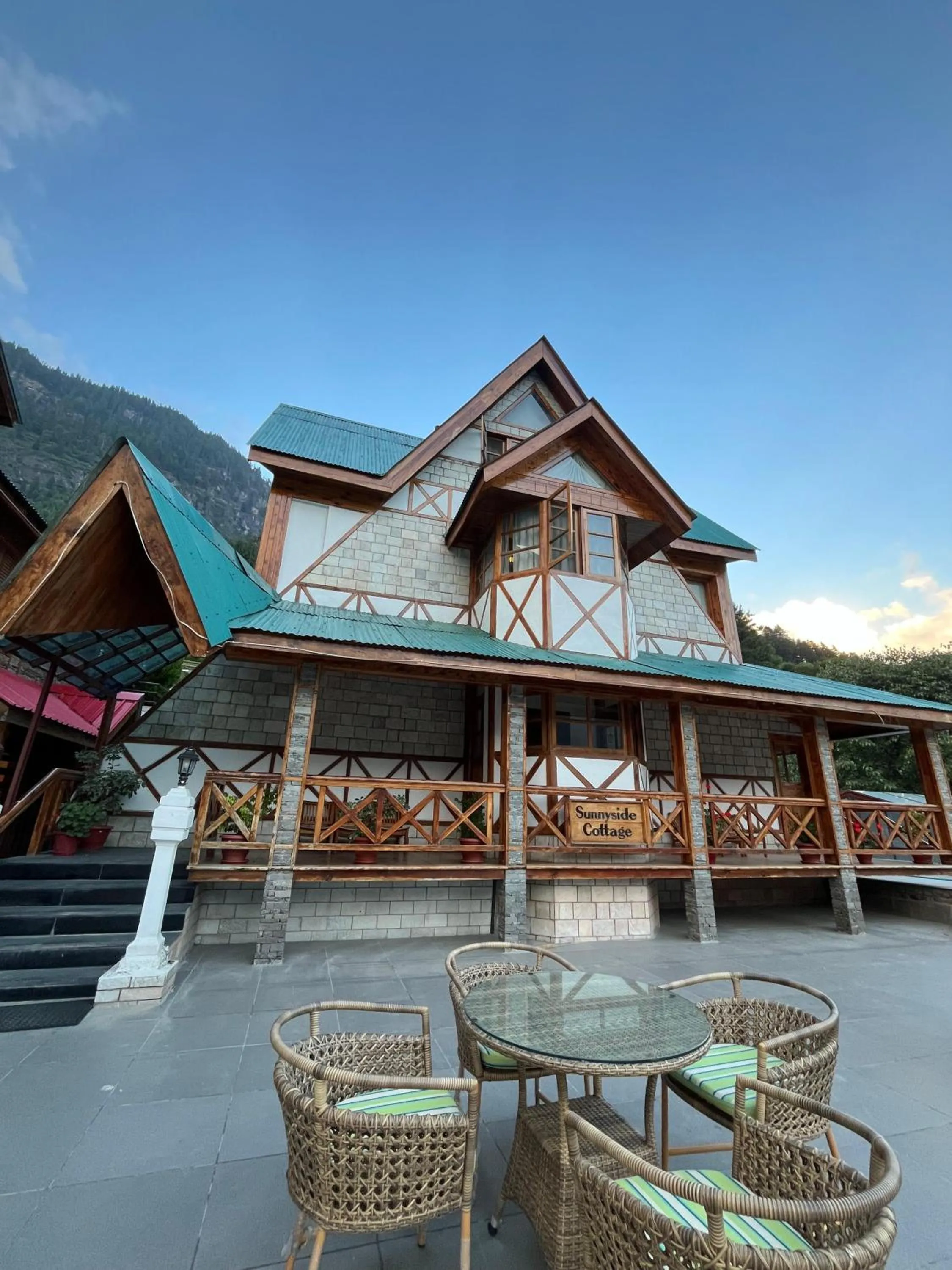 Balcony/Terrace in Manuallaya The Resort & Spa