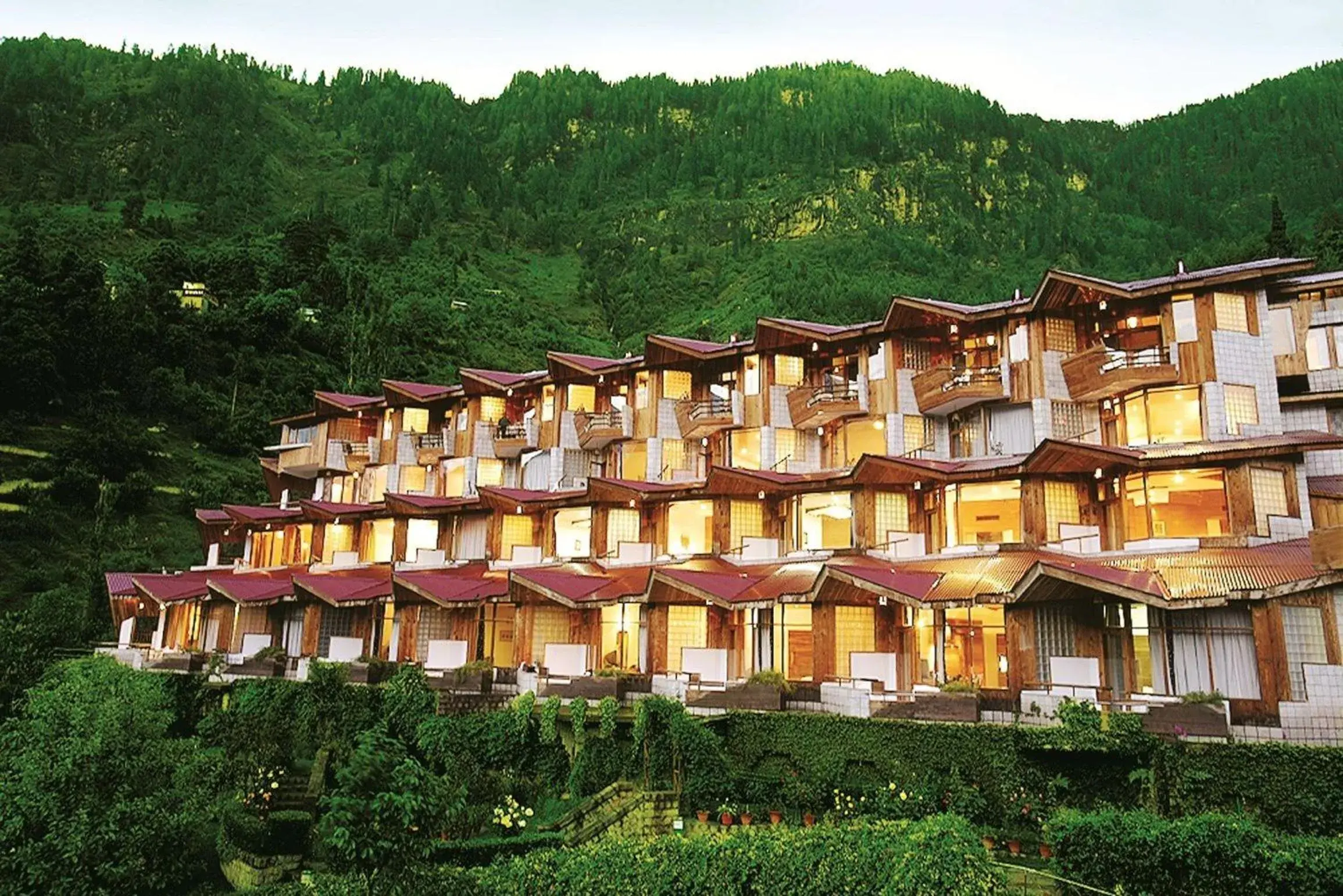 Property building in Manuallaya The Resort & Spa Property building in Manuallaya The Resort & Spa