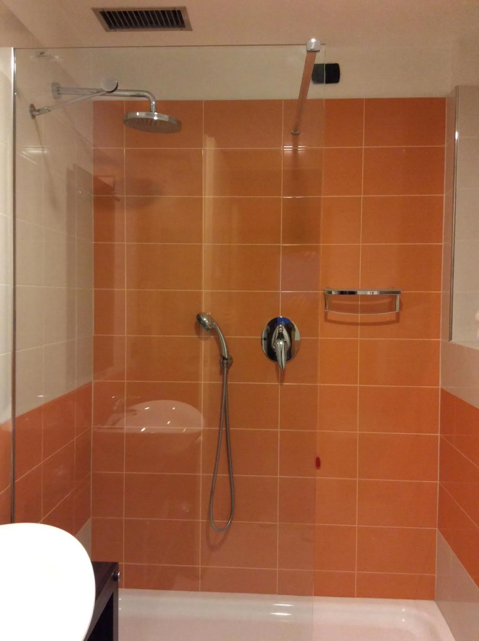 Shower in Hotel Motel Futura