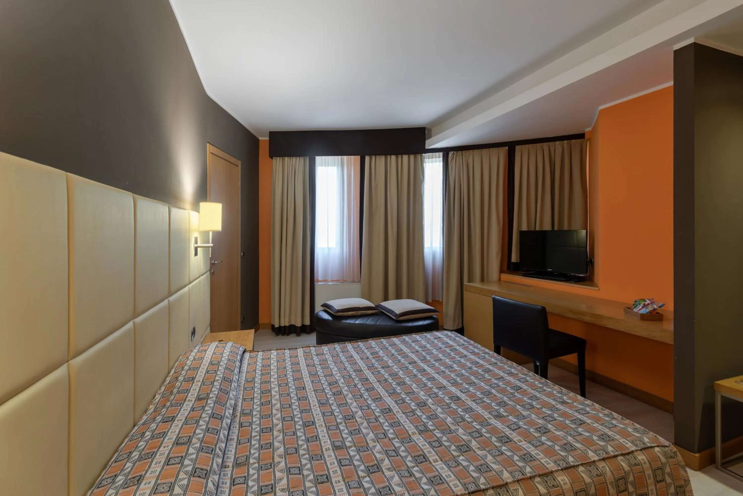 Bedroom, Bed in Hotel Motel Futura