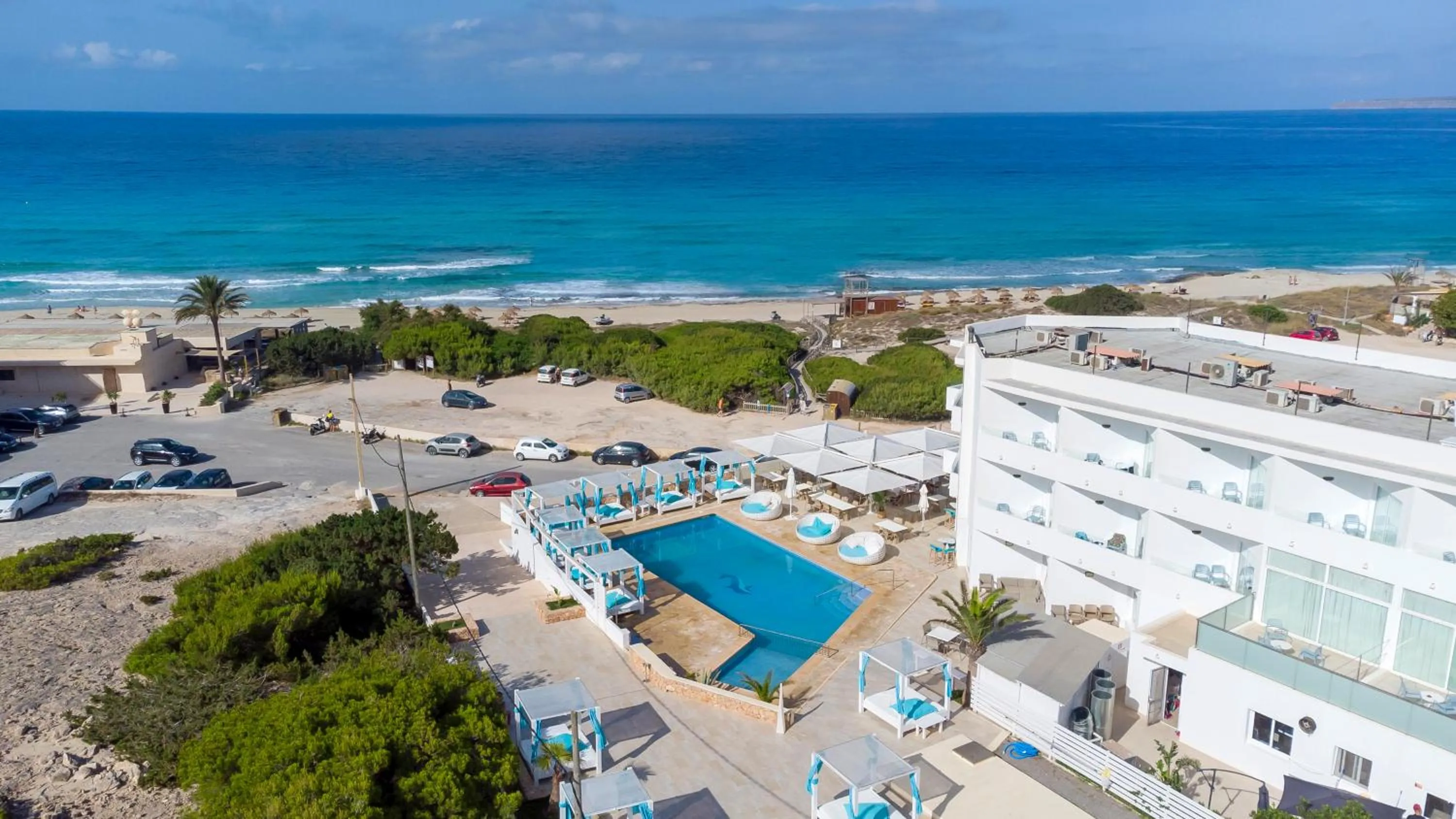 Property building in Hotel Maysi