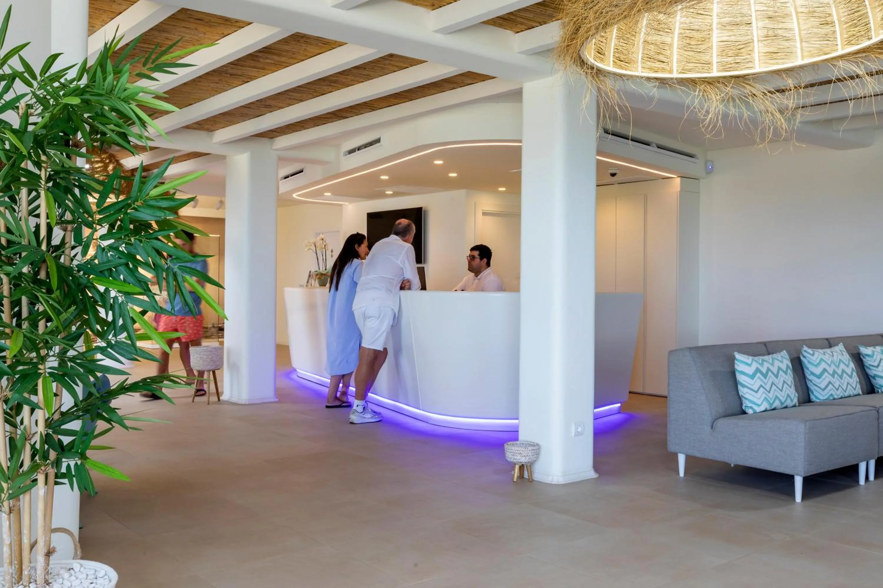 Lobby or reception in Hotel Maysi