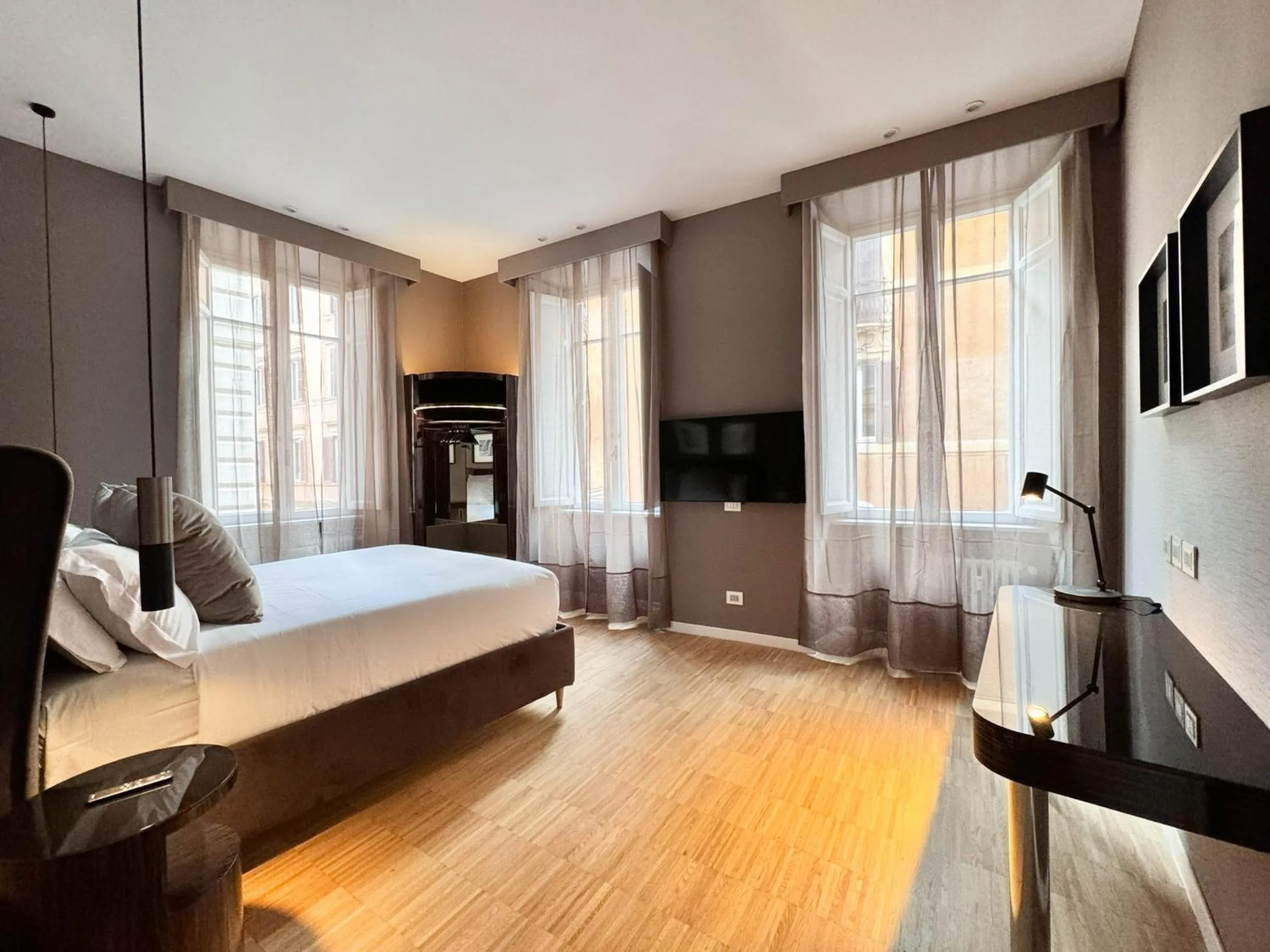 Bed in Easydomus Rome