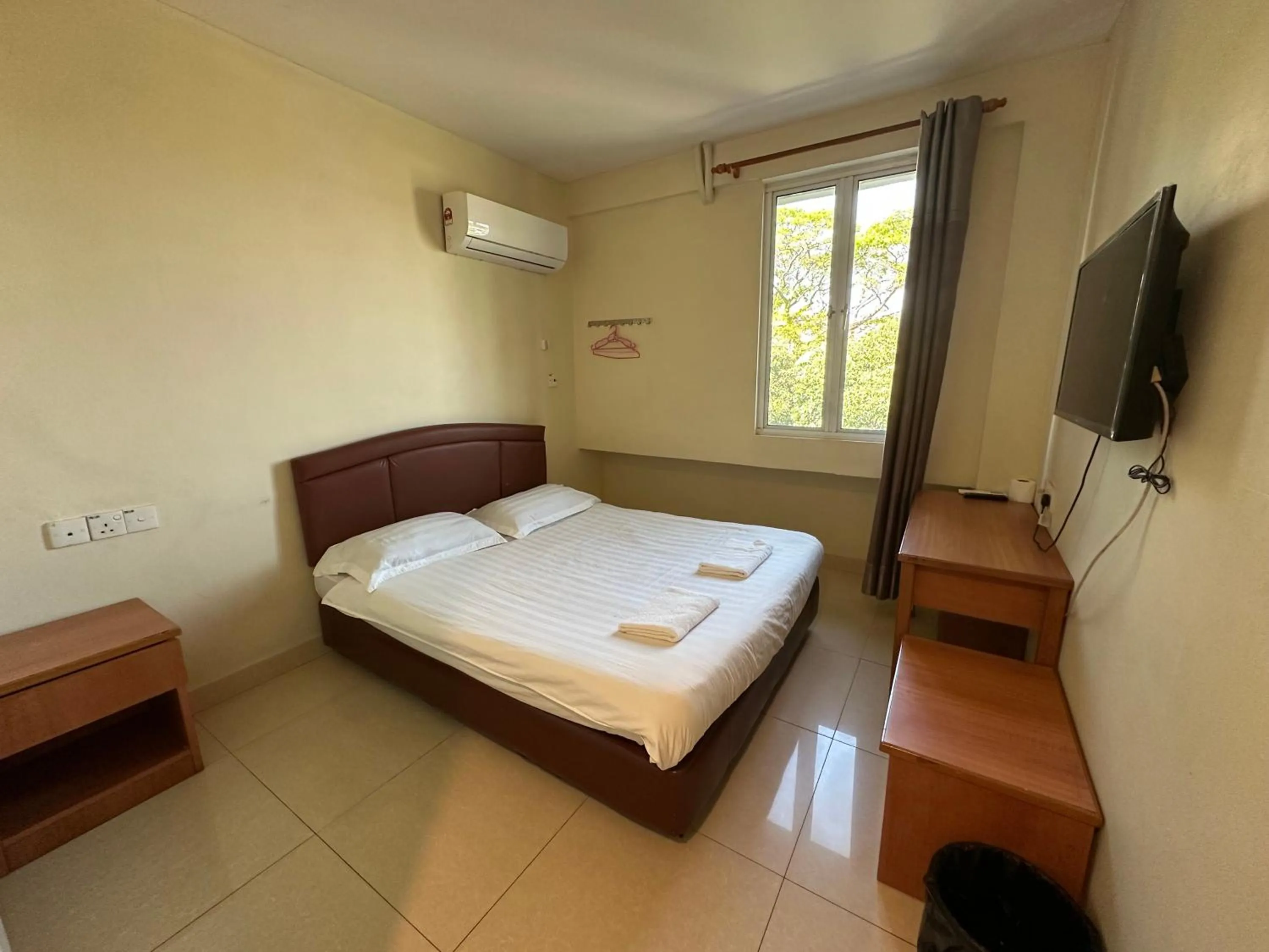 Bedroom, Bed in HK Inn Hua Kiew Inn