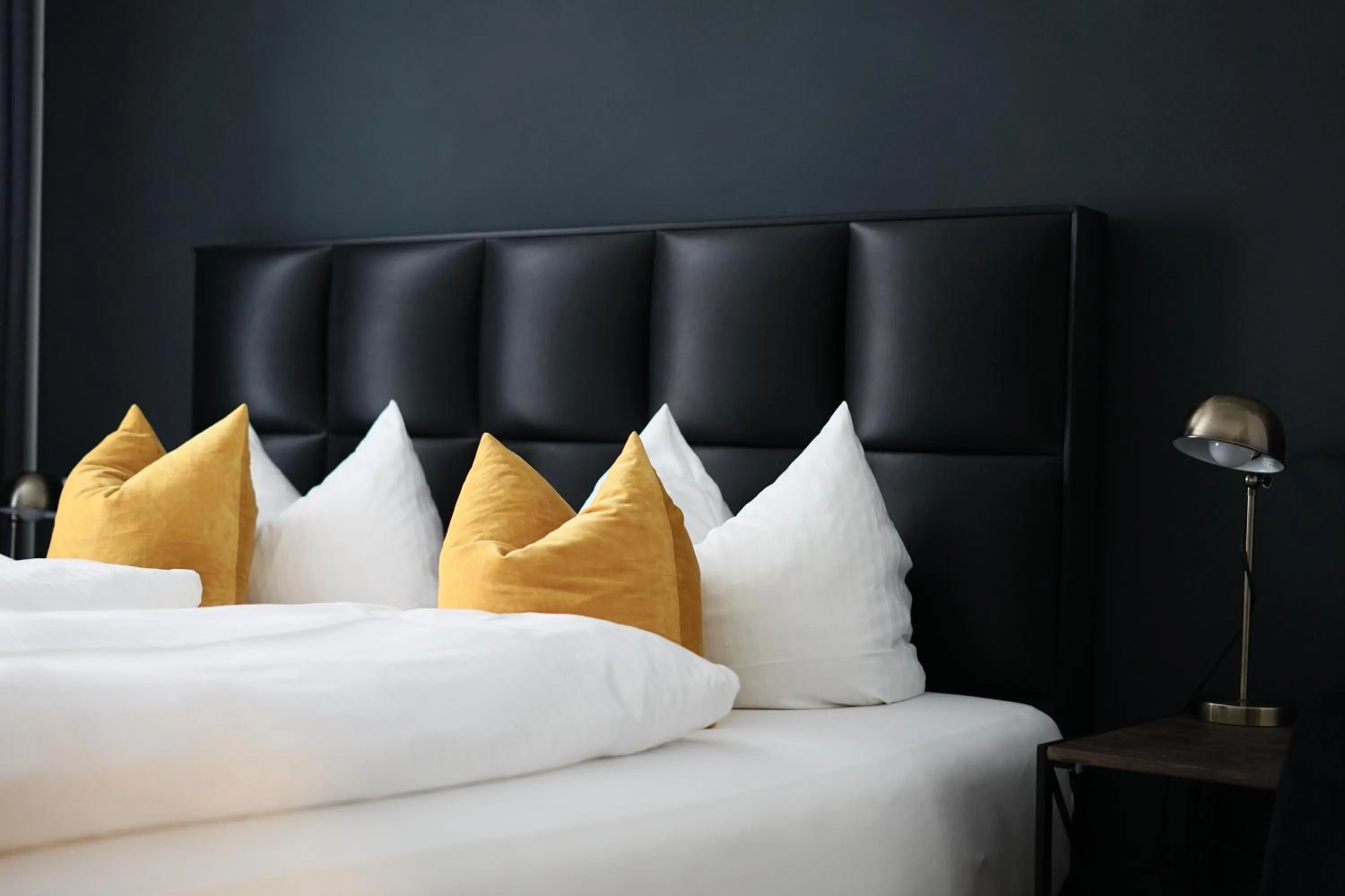 Bed in Hotel Mühldorf