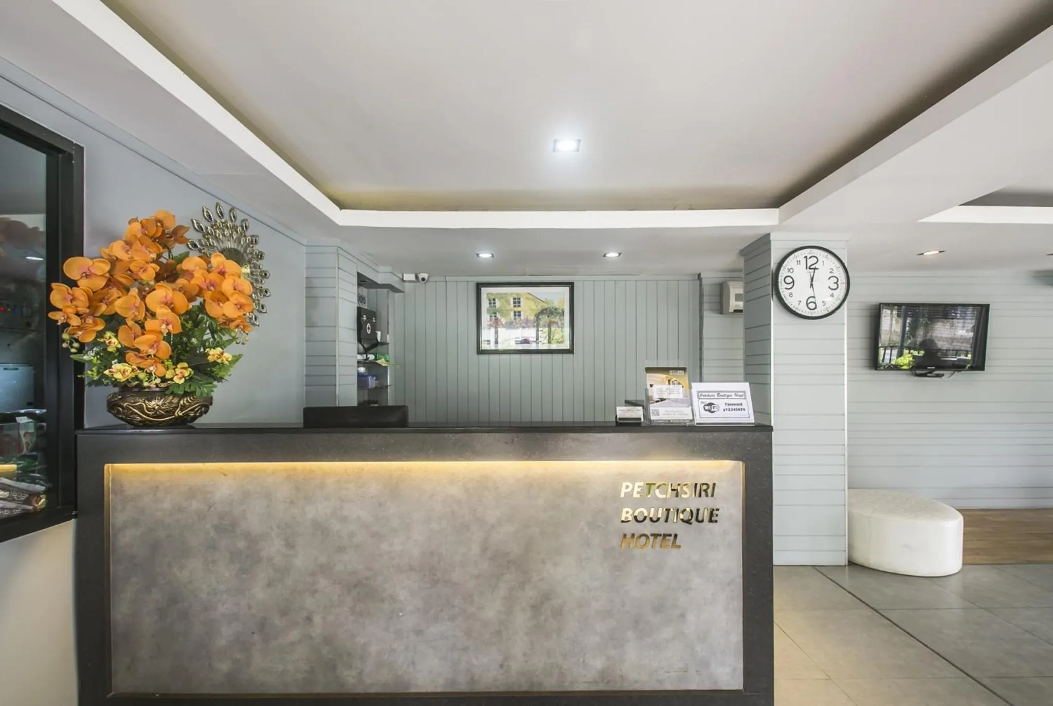 Petchsiri Boutique Hotel เพชรสิริ บูทิค