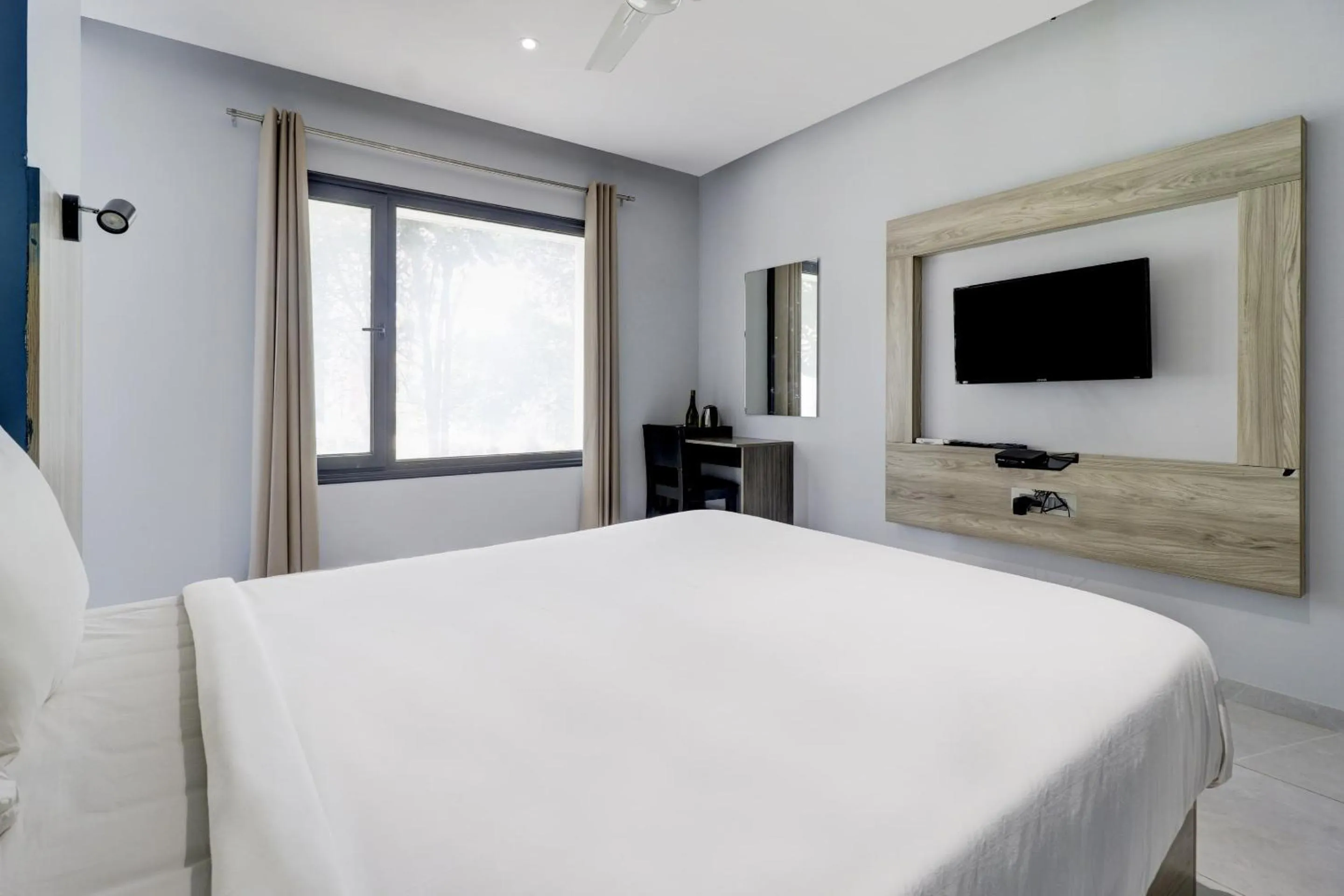 Bedroom, Bed in Sleek Townhouse Galexia Hotel and Resorts