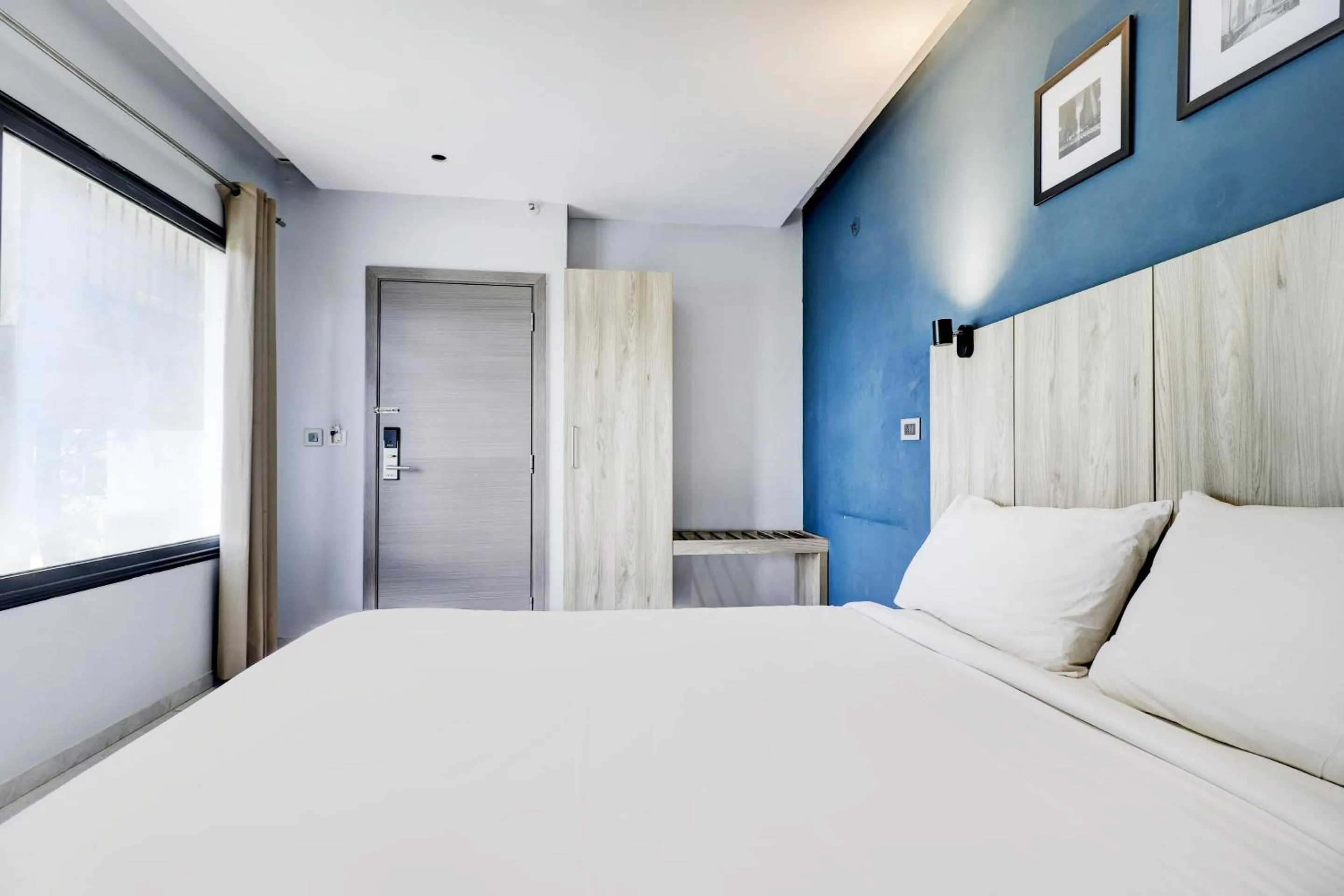 Bedroom, Bed in Sleek Townhouse Galexia Hotel and Resorts