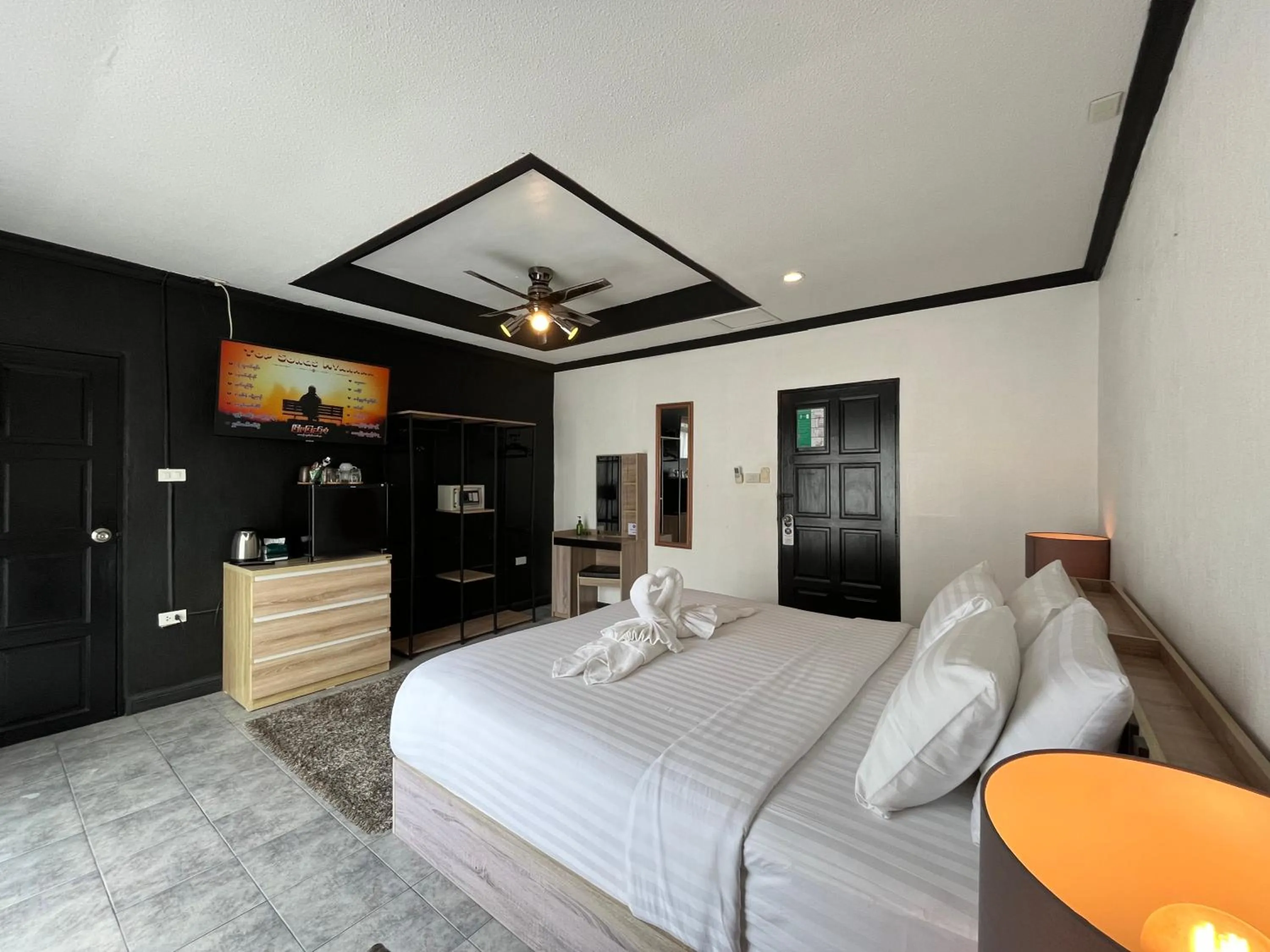 TV and multimedia, Bed in Big Boys' Bed & Burger - Patong Beach