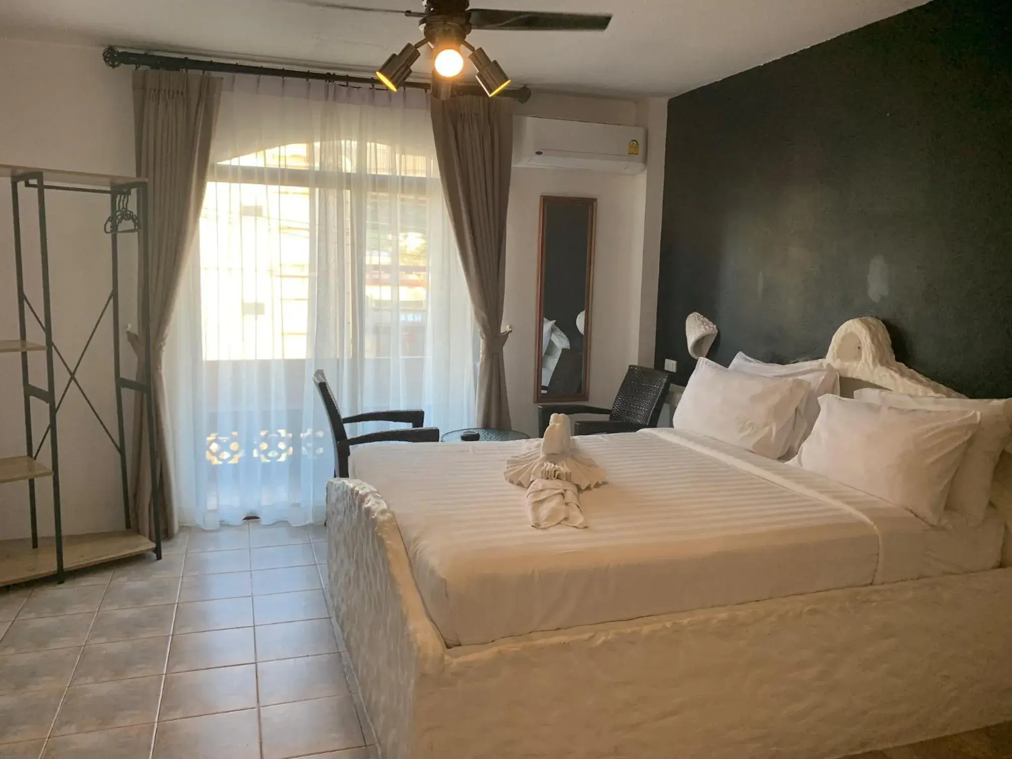 Bedroom, Bed in Big Boys' Bed & Burger - Patong Beach Bedroom, Bed in Big Boys' Bed & Burger - Patong Beach