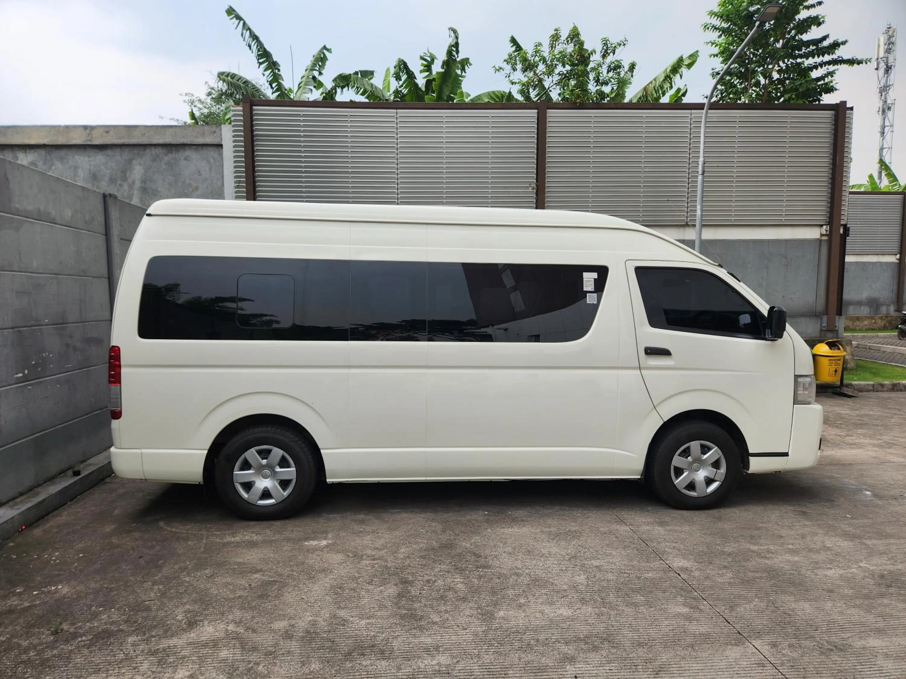 shuttle in ISORAS CIKARANG