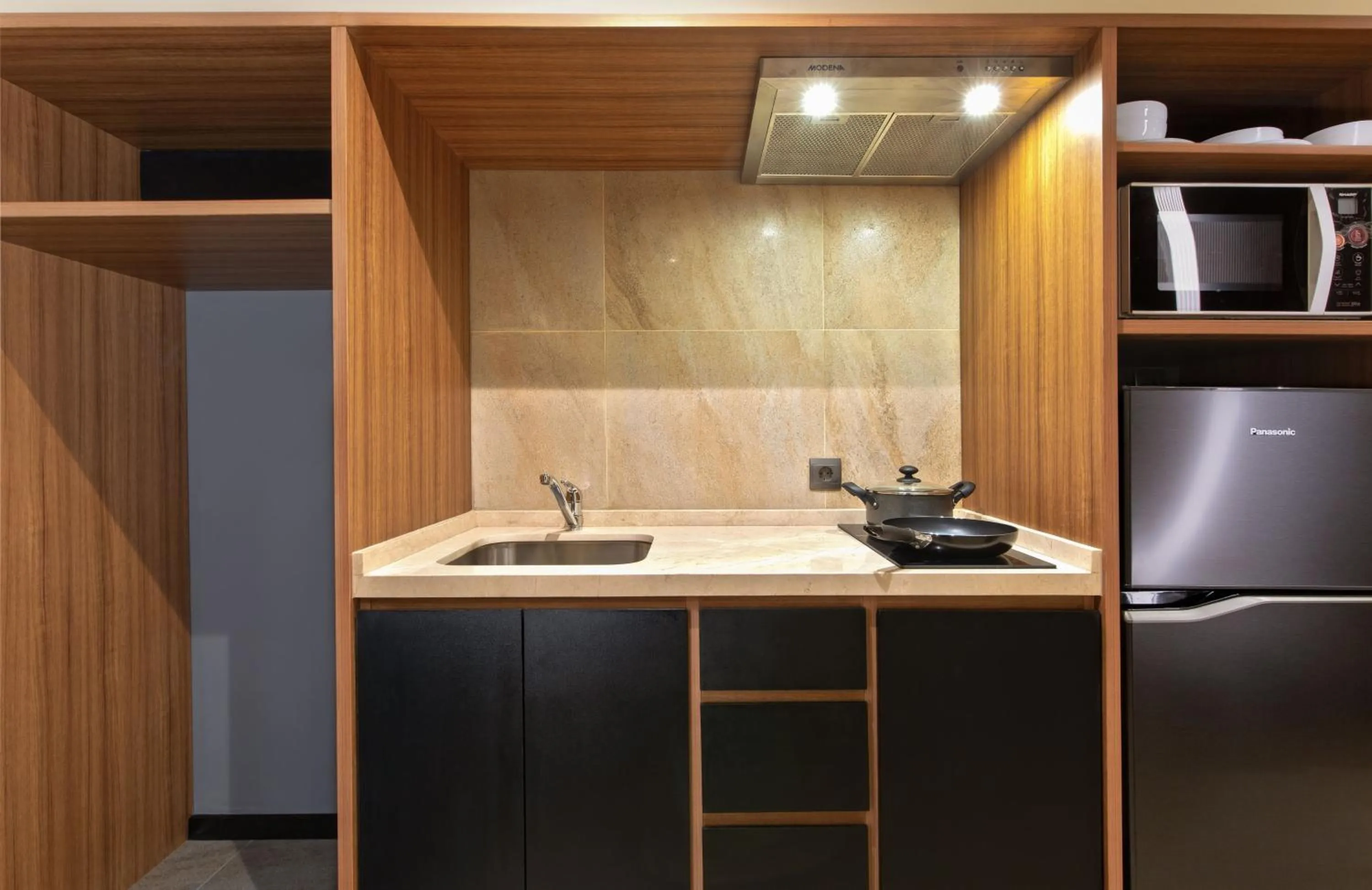 kitchen in ISORAS CIKARANG