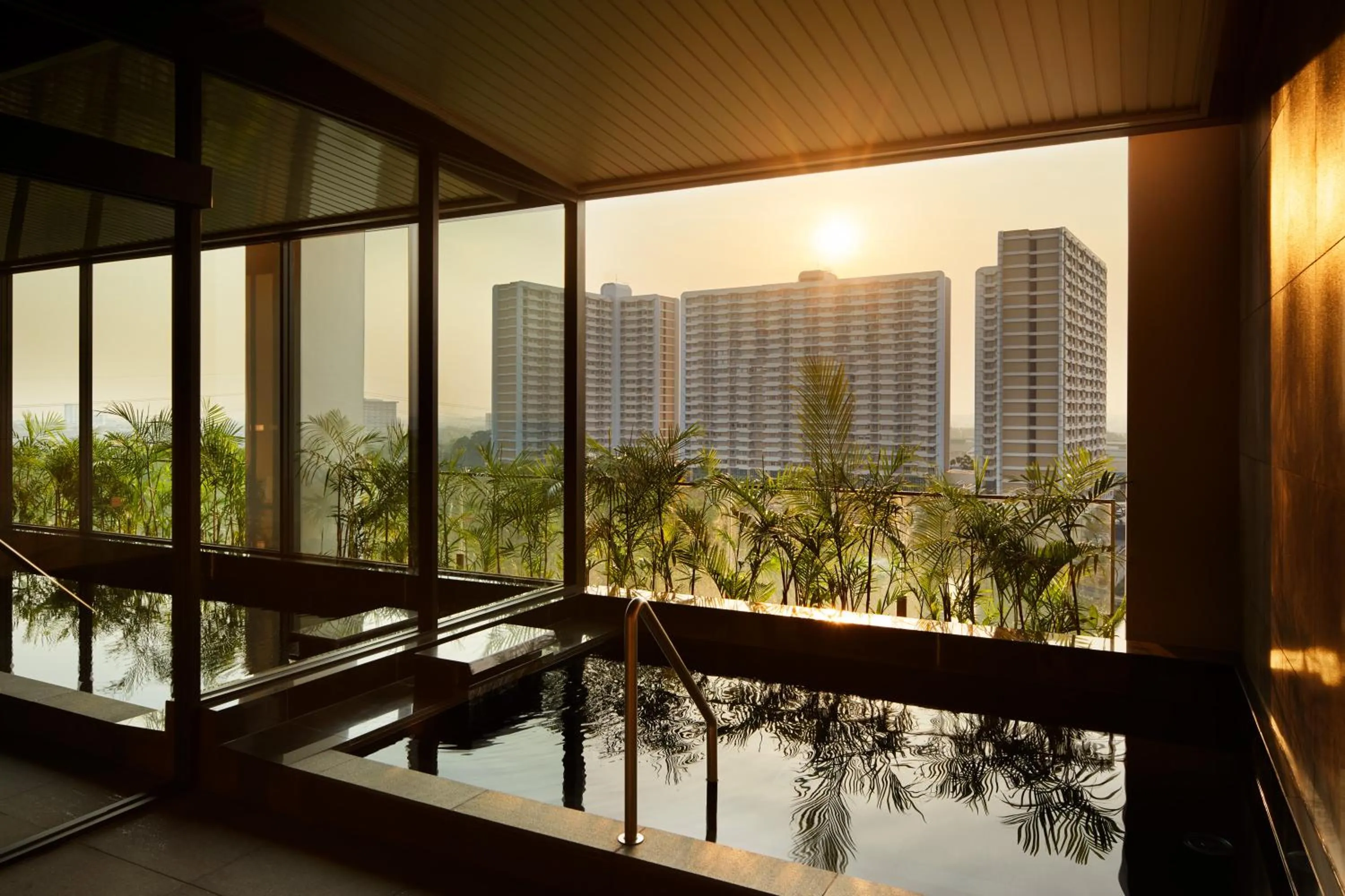 Public Bath in ISORAS CIKARANG