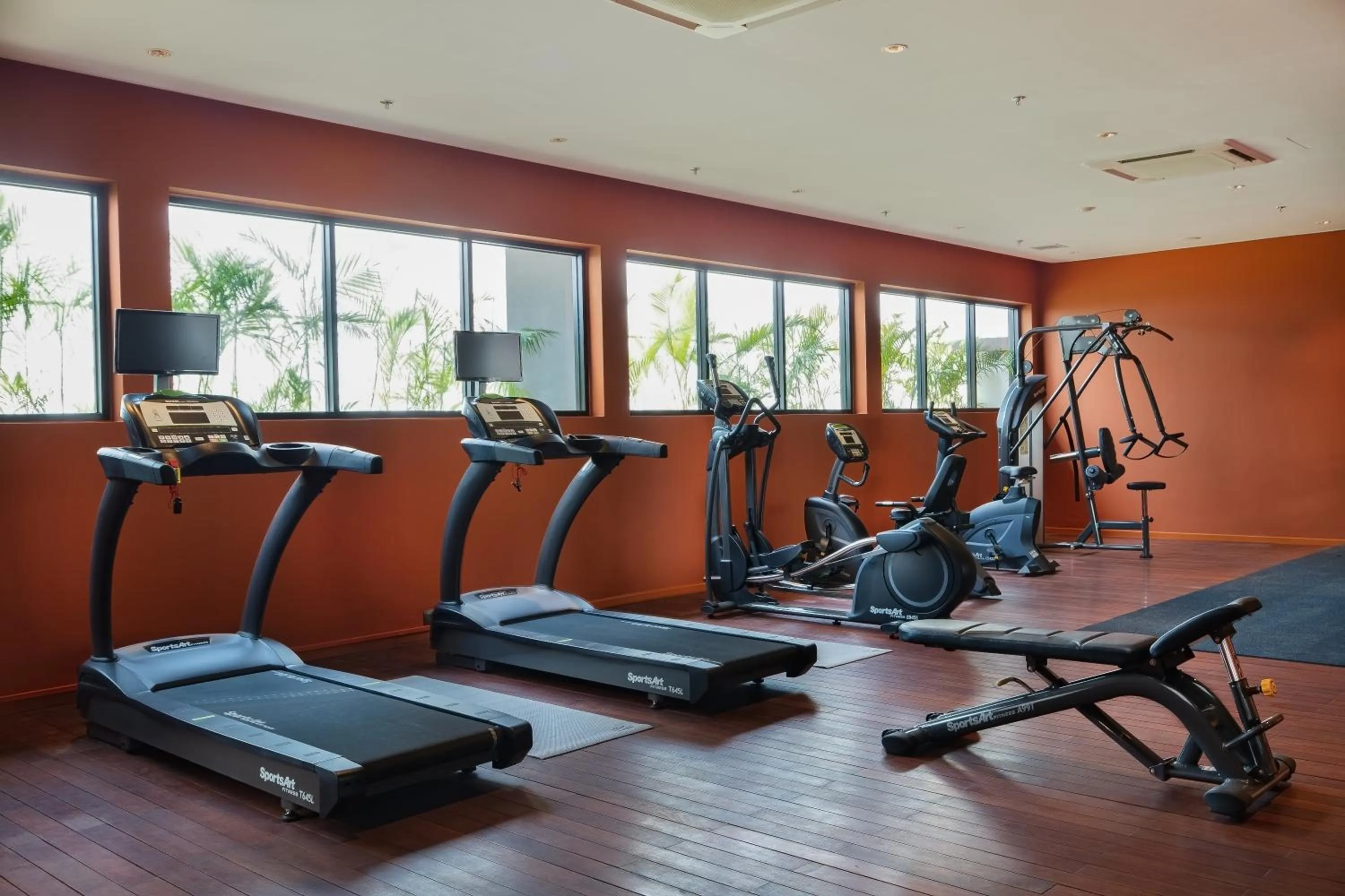 Fitness centre/facilities in ISORAS CIKARANG