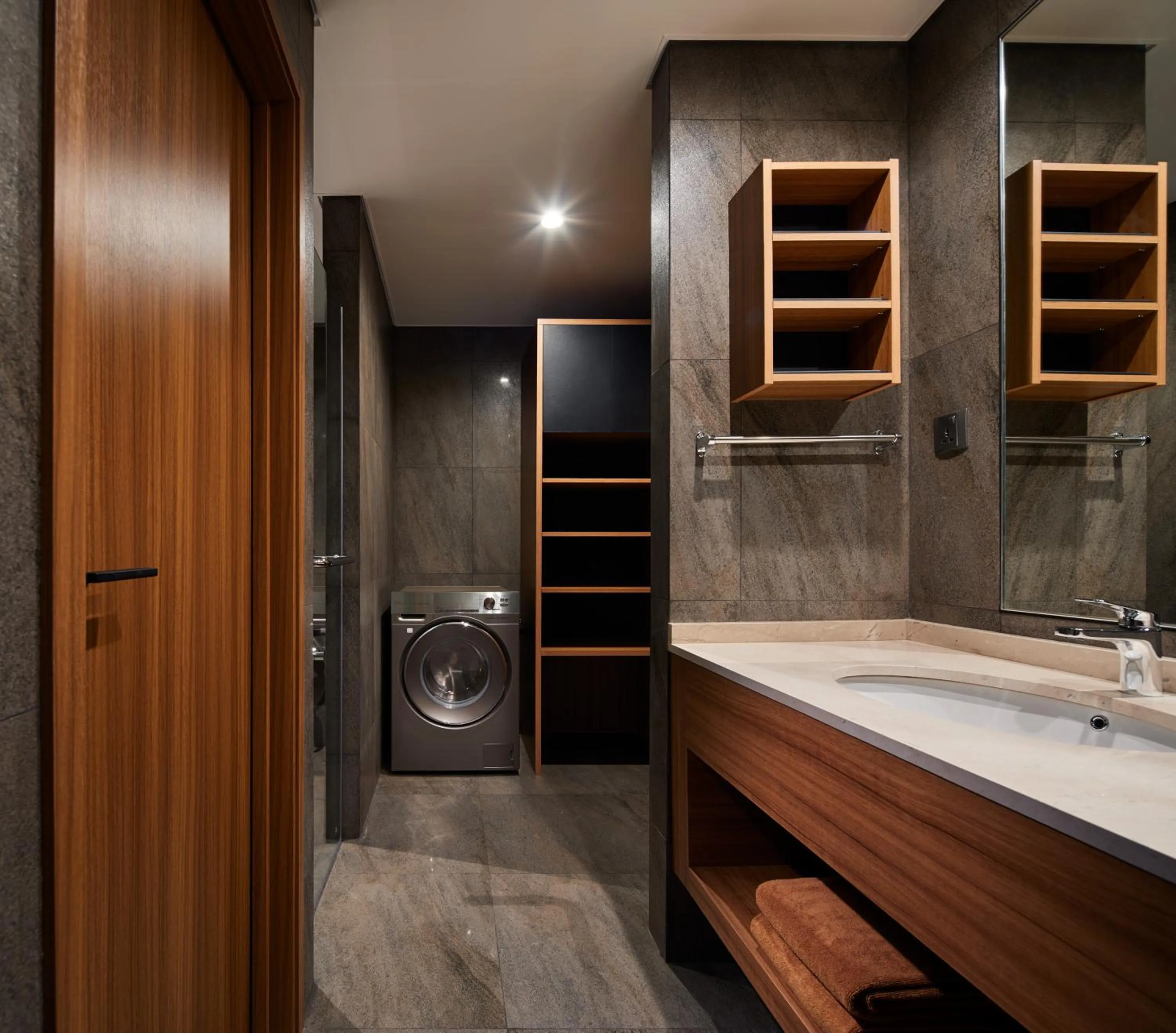 washing machine in ISORAS CIKARANG