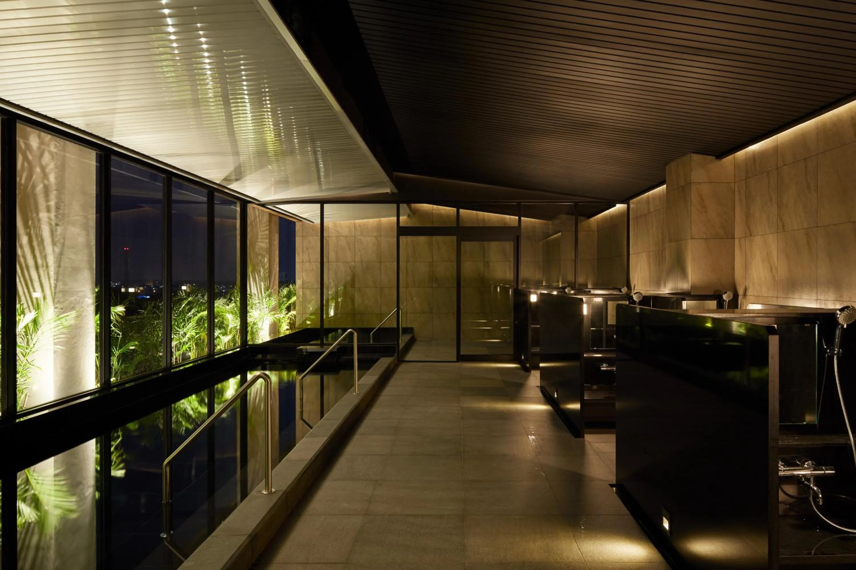 Public Bath in ISORAS CIKARANG