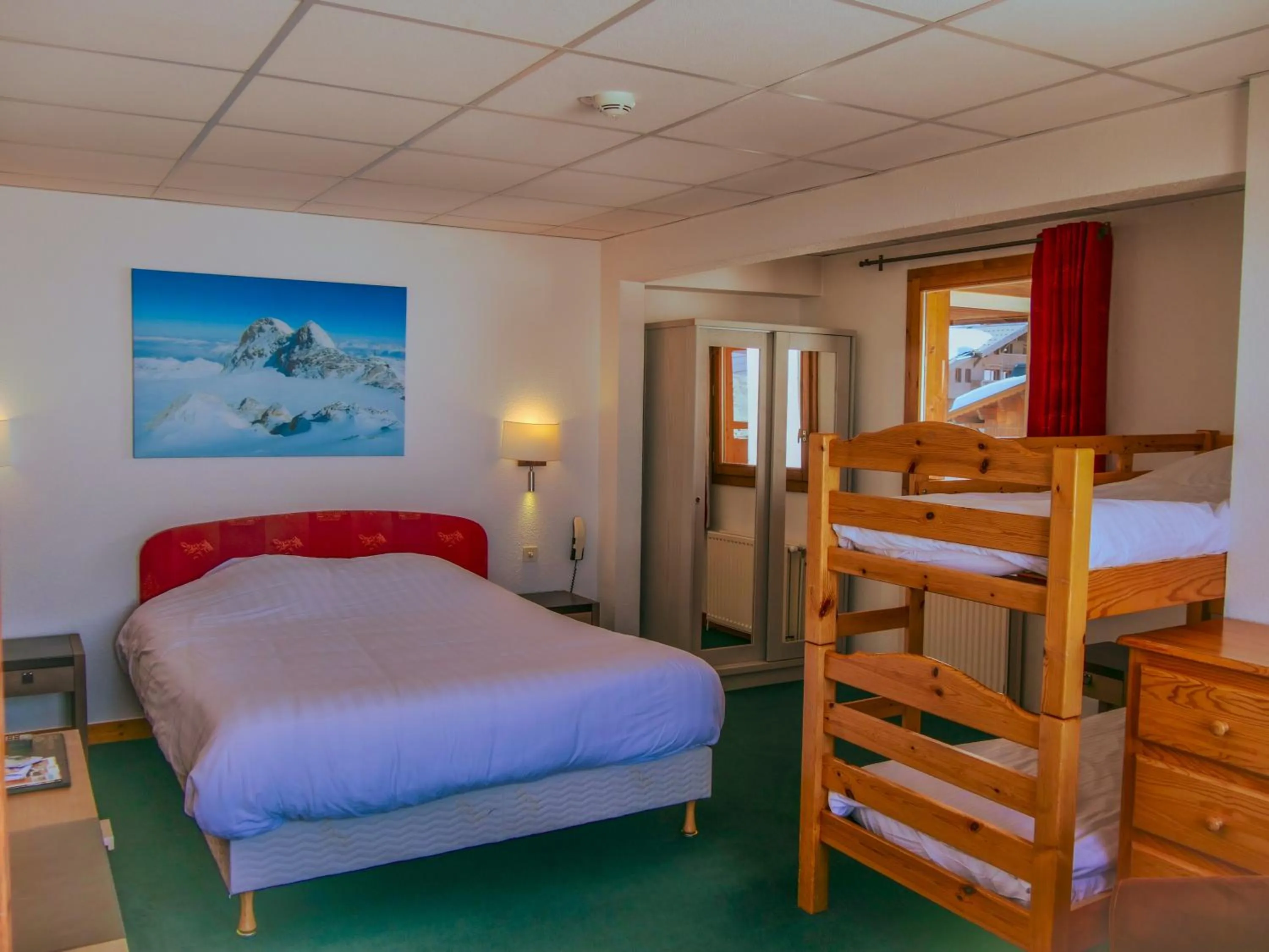 Bed in Hôtel Val Chavière